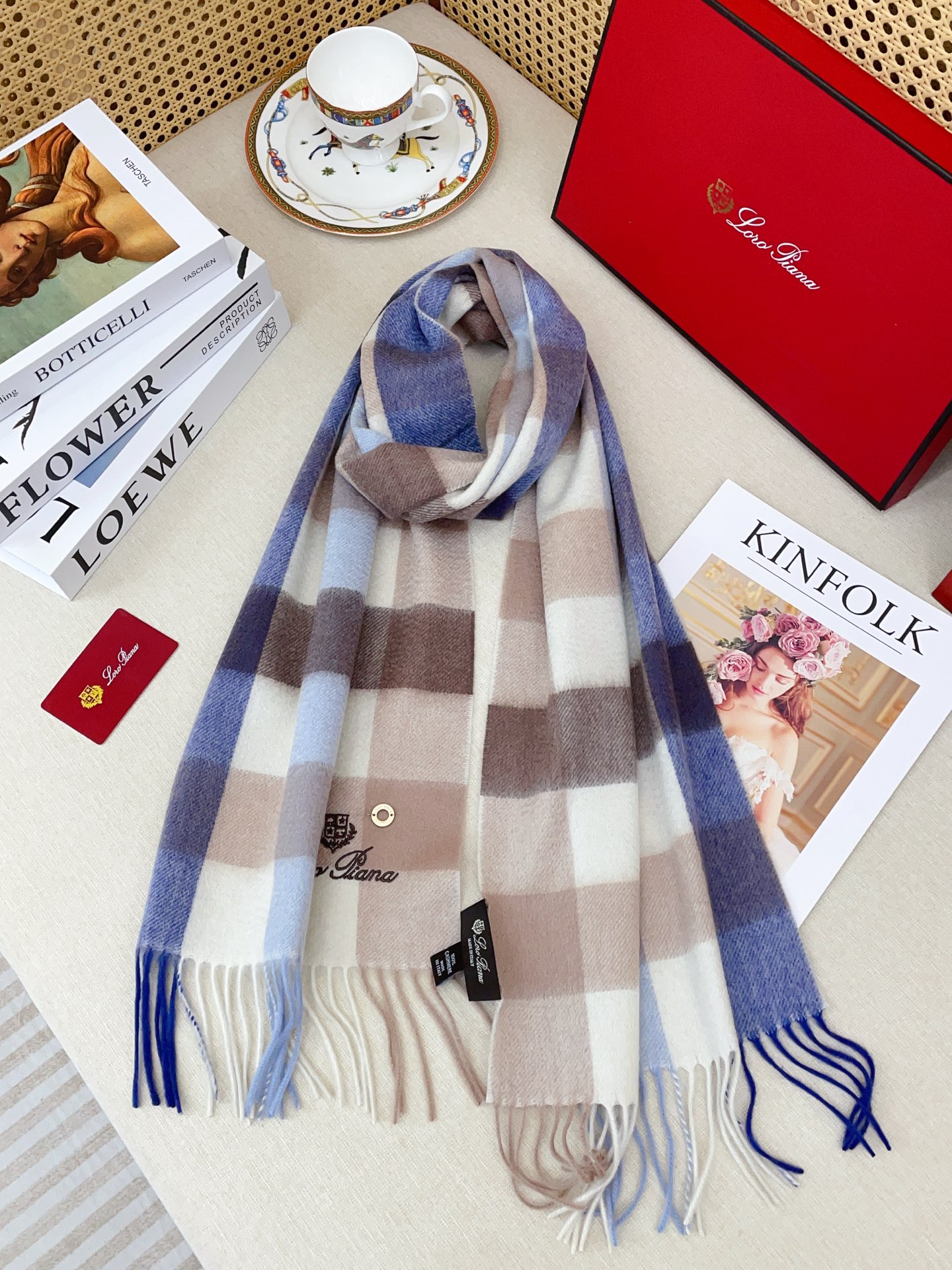 ✨✨【全羊绒款】Loro Piana · 诺悠翩雅送人自留都太高大上了😍重磅上新，爆款爆款，渠道极品硬货