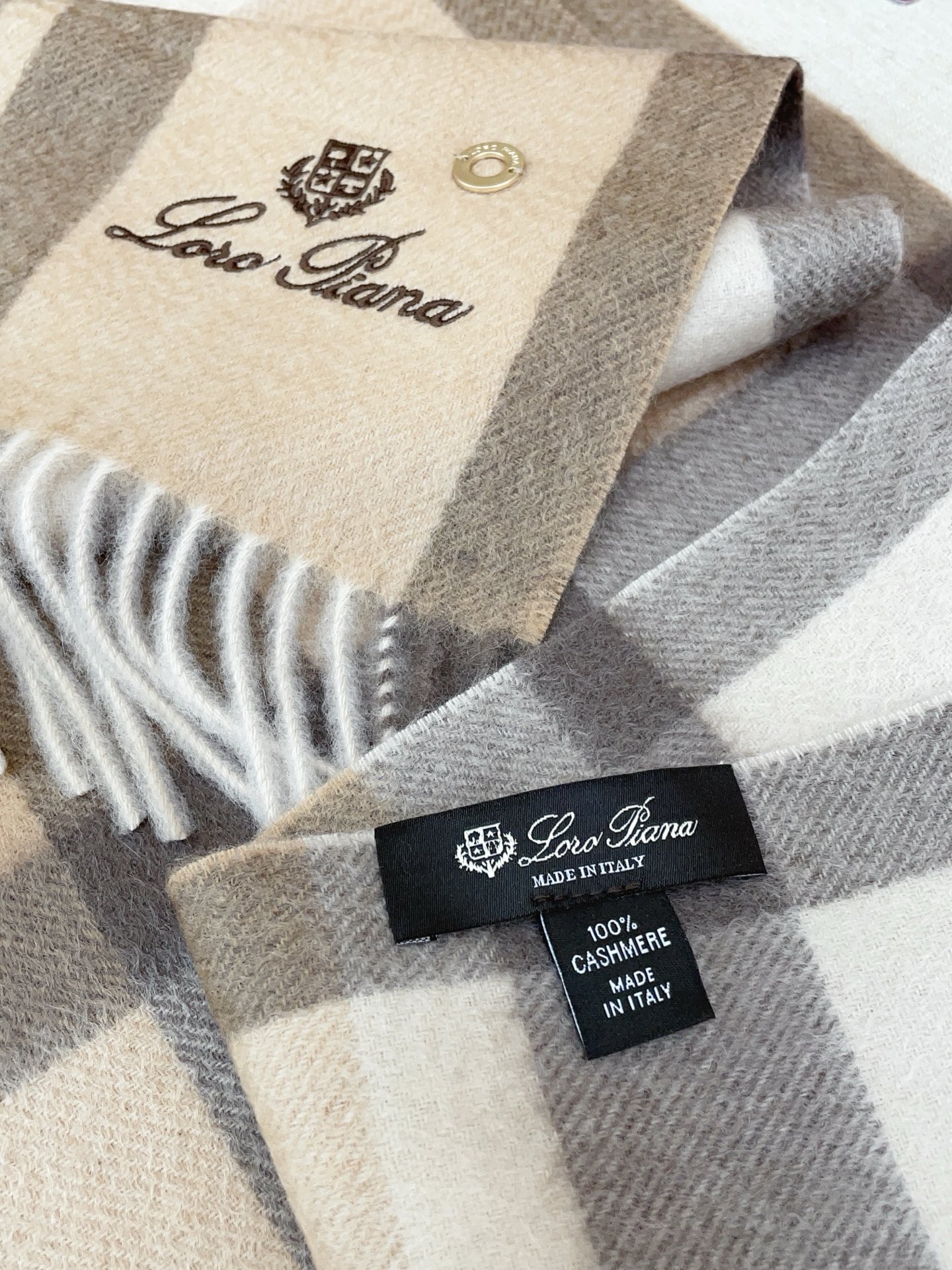 ✨✨【全羊绒款】Loro Piana · 诺悠翩雅送人自留都太高大上了😍重磅上新，爆款爆款，渠道极品硬货