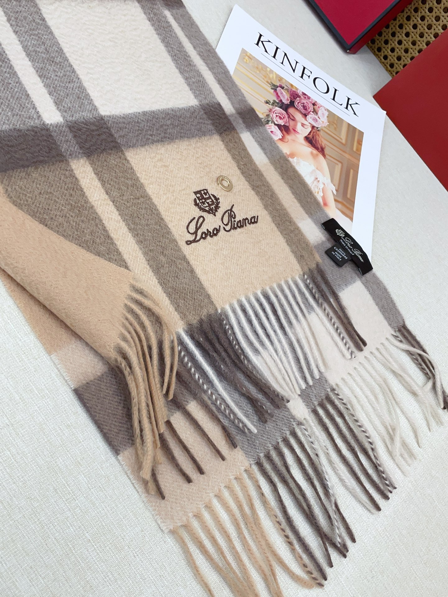 ✨✨【全羊绒款】Loro Piana · 诺悠翩雅送人自留都太高大上了😍重磅上新，爆款爆款，渠道极品硬货