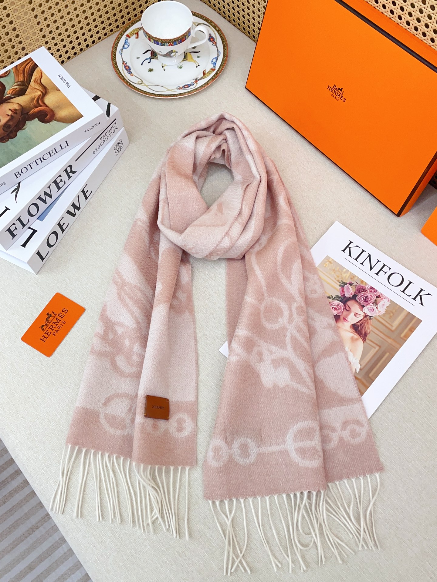 ✨✨【全羊绒款】H家新款【真皮LOGO】羊绒长巾‼️美翻了[流泪]御用殿堂级极品‼️男女同款 进口纯羊绒