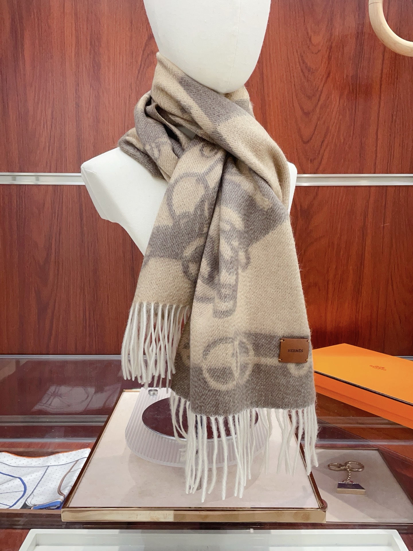 ✨✨【全羊绒款】H家新款【真皮LOGO】羊绒长巾‼️美翻了[流泪]御用殿堂级极品‼️男女同款 进口纯羊绒