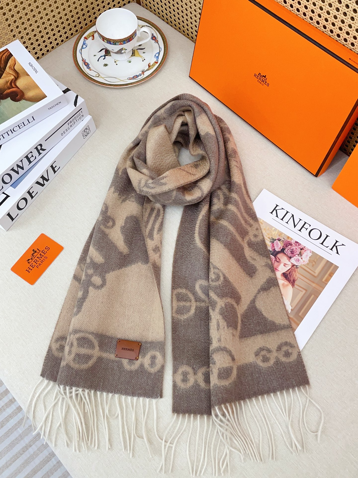 ✨✨【全羊绒款】H家新款【真皮LOGO】羊绒长巾‼️美翻了[流泪]御用殿堂级极品‼️男女同款 进口纯羊绒