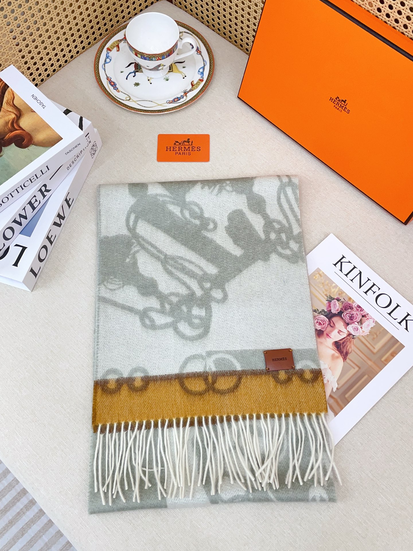 ✨✨【全羊绒款】H家新款【真皮LOGO】羊绒长巾‼️美翻了[流泪]御用殿堂级极品‼️男女同款 进口纯羊绒