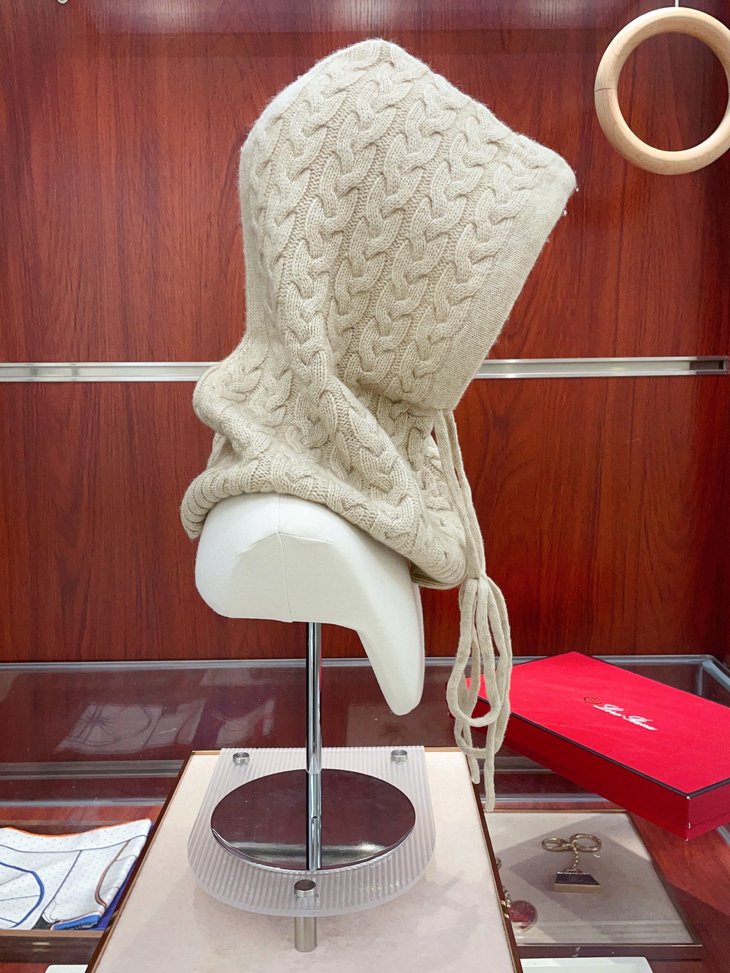 ✨✨LP独家牛货🐂【针织麻花连帽围脖】‼️是围脖，又是帽子，松紧带设计，纯羊绒非常舒适温暖，一次满足您多