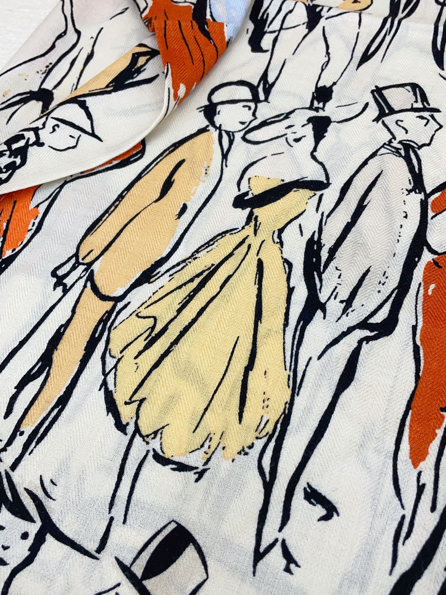 ✨✨【5️⃣色品质 双面同色 丝毛款】H家羊绒新款 买了都说好看‼️推荐💕【遛马场 140】羊绒方巾‼️