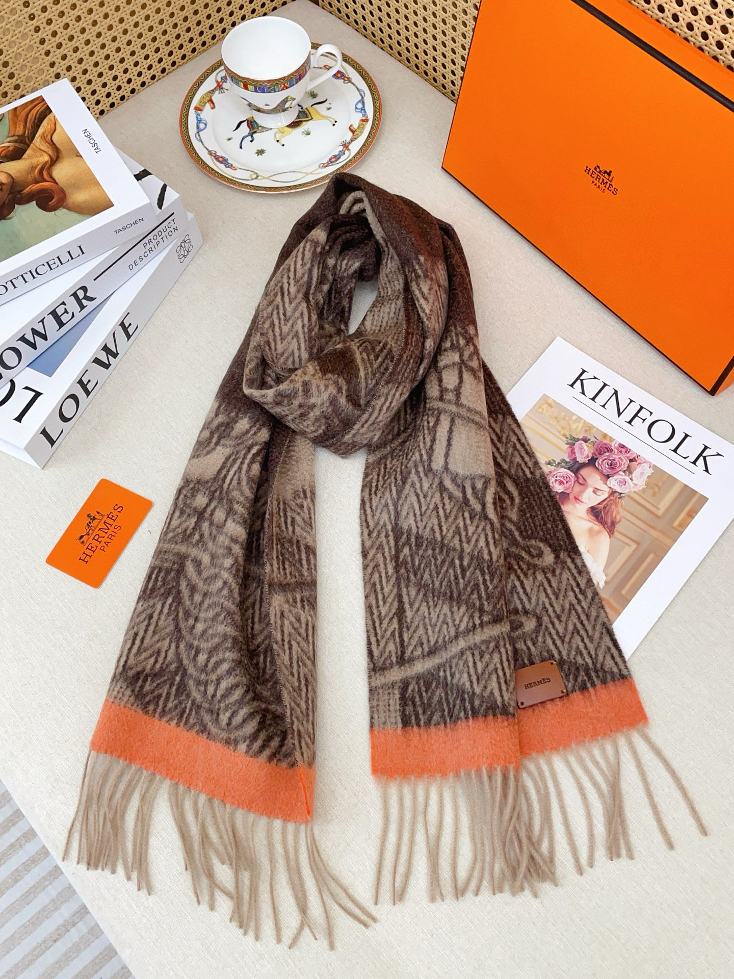 ✨✨【全羊绒款】H家新款【真皮LOGO】羊绒长巾‼️美翻了[流泪]御用殿堂级极品‼️男女同款 进口纯羊绒