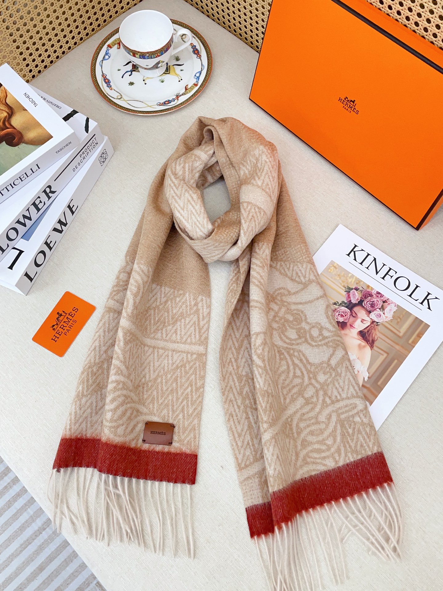 ✨✨【全羊绒款】H家新款【真皮LOGO】羊绒长巾‼️美翻了[流泪]御用殿堂级极品‼️男女同款 进口纯羊绒