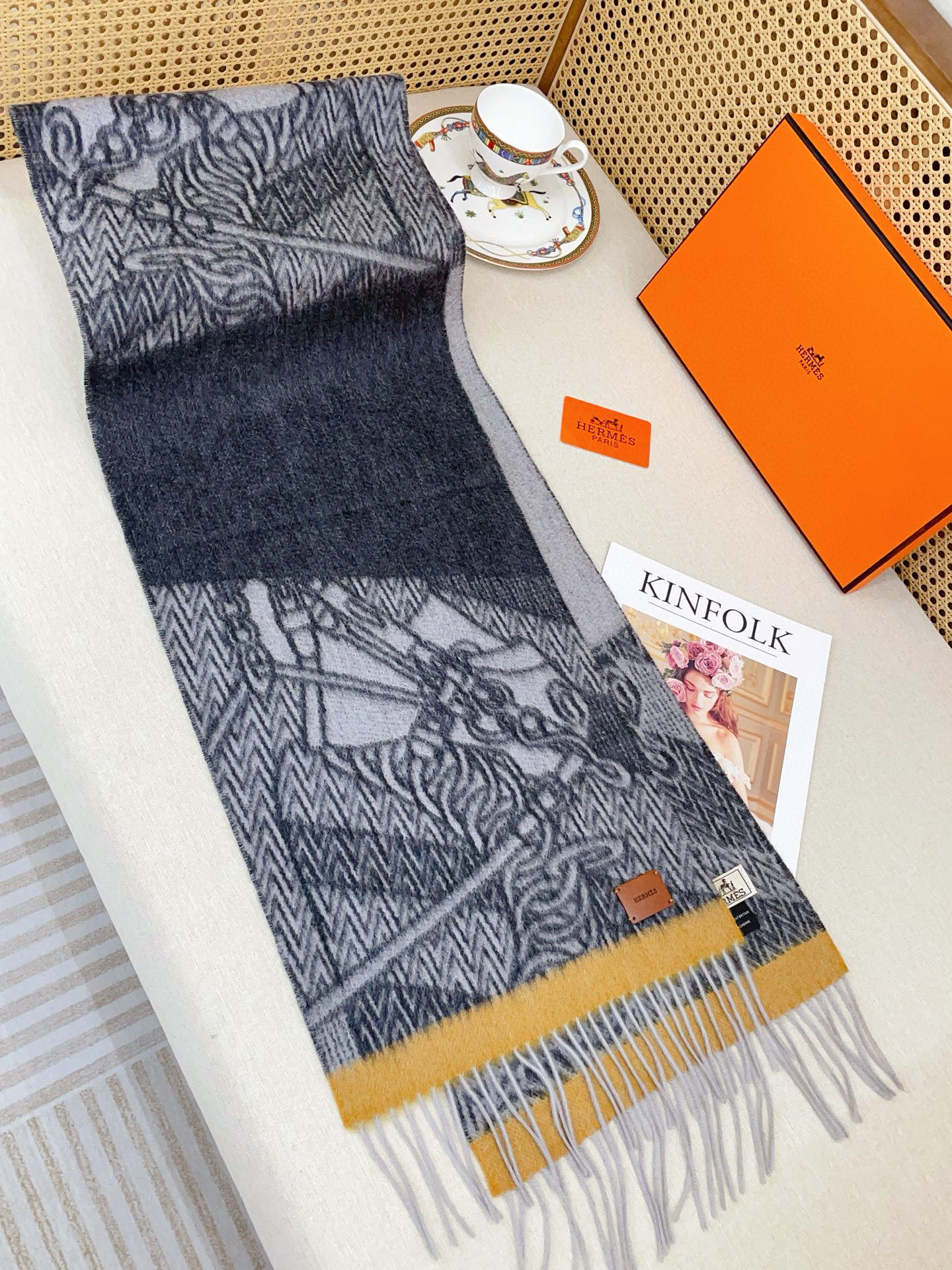 ✨✨【全羊绒款】H家新款【真皮LOGO】羊绒长巾‼️美翻了[流泪]御用殿堂级极品‼️男女同款 进口纯羊绒