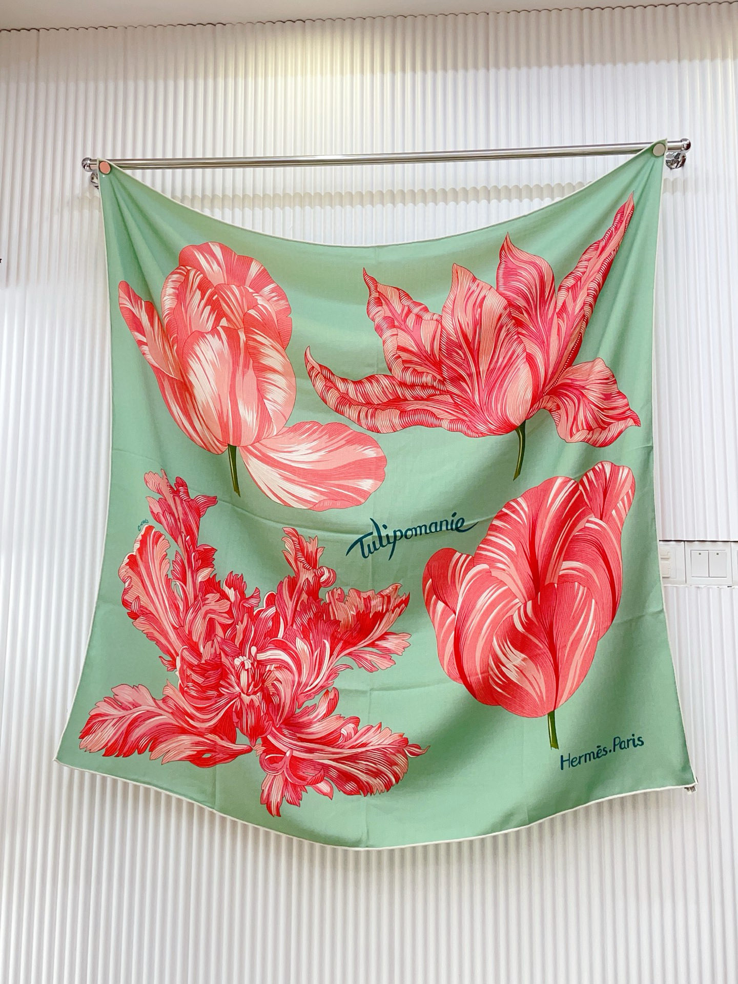 ✨✨【双面同色 丝毛款】H家羊绒新款 买了都说好看‼️推荐💕【郁金香花朵🌹 140】羊绒方巾‼️H家ZG