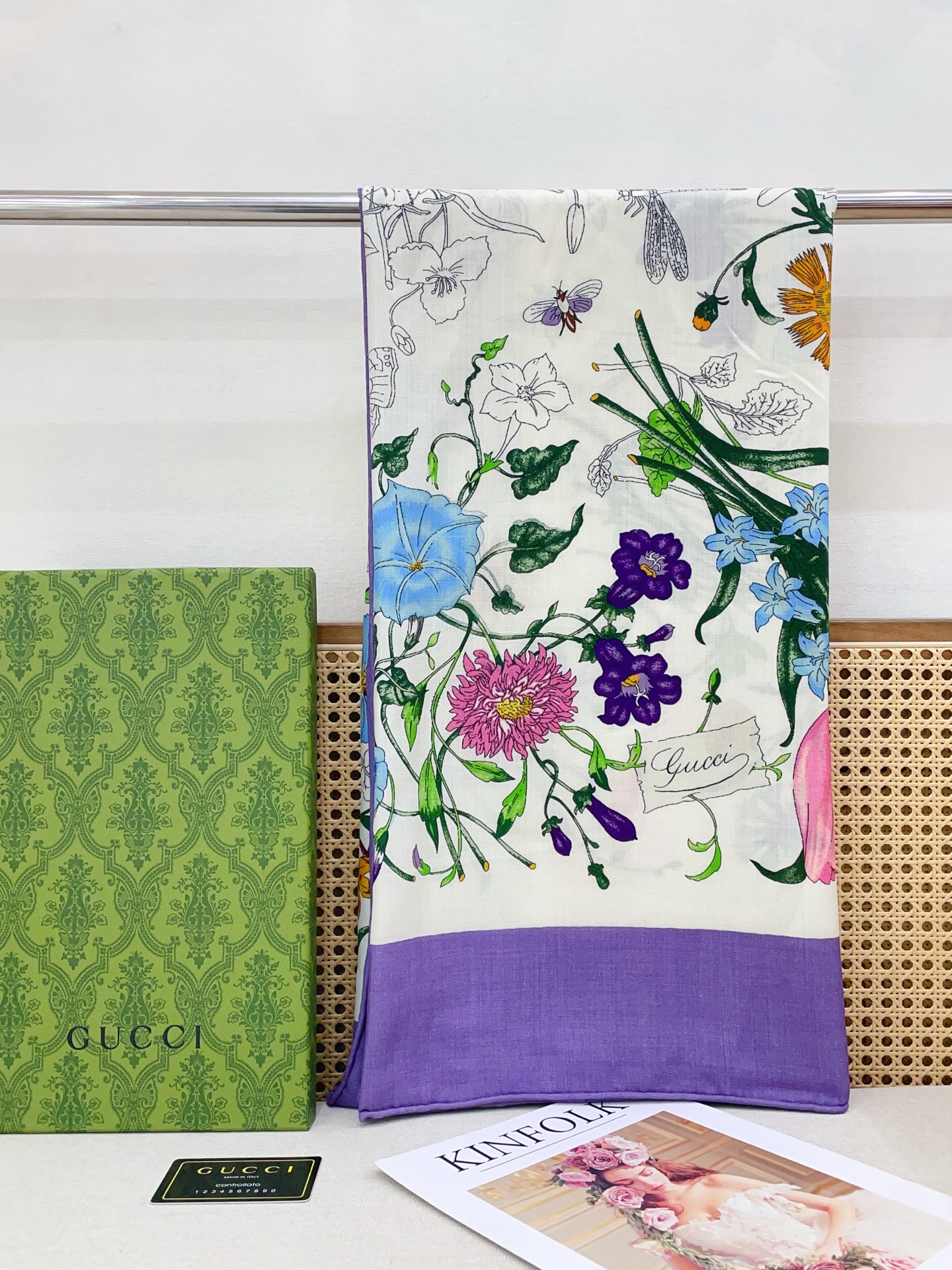 ✨✨【双面同色 丝毛款】大G 羊绒方巾‼️抢‼️VIP推荐 ‼️👍下手一定要快【高端 大爱 ‼️纯羊绒 