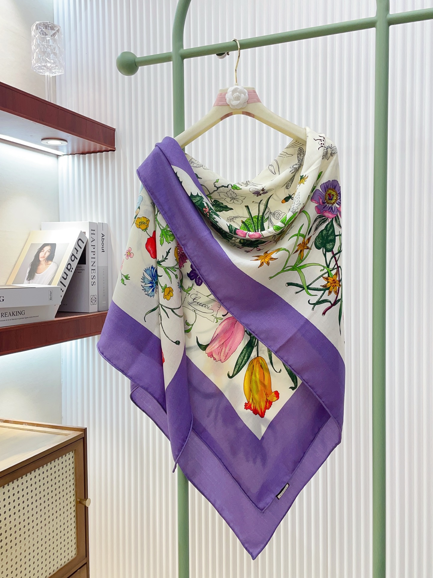 ✨✨【双面同色 丝毛款】大G 羊绒方巾‼️抢‼️VIP推荐 ‼️👍下手一定要快【高端 大爱 ‼️纯羊绒 