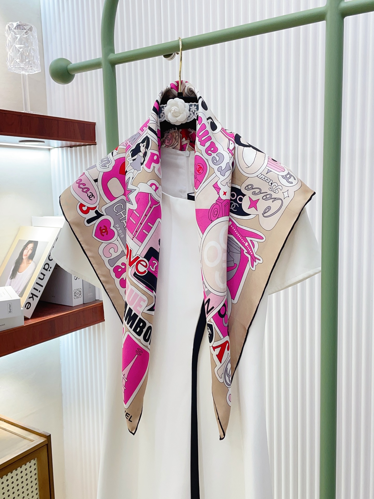 ✨✨【18姆米 双面同色】新款小香‼️美翻了[流泪]最新御用殿堂级极品‼️经典元素图案设计风格❗️美丽至