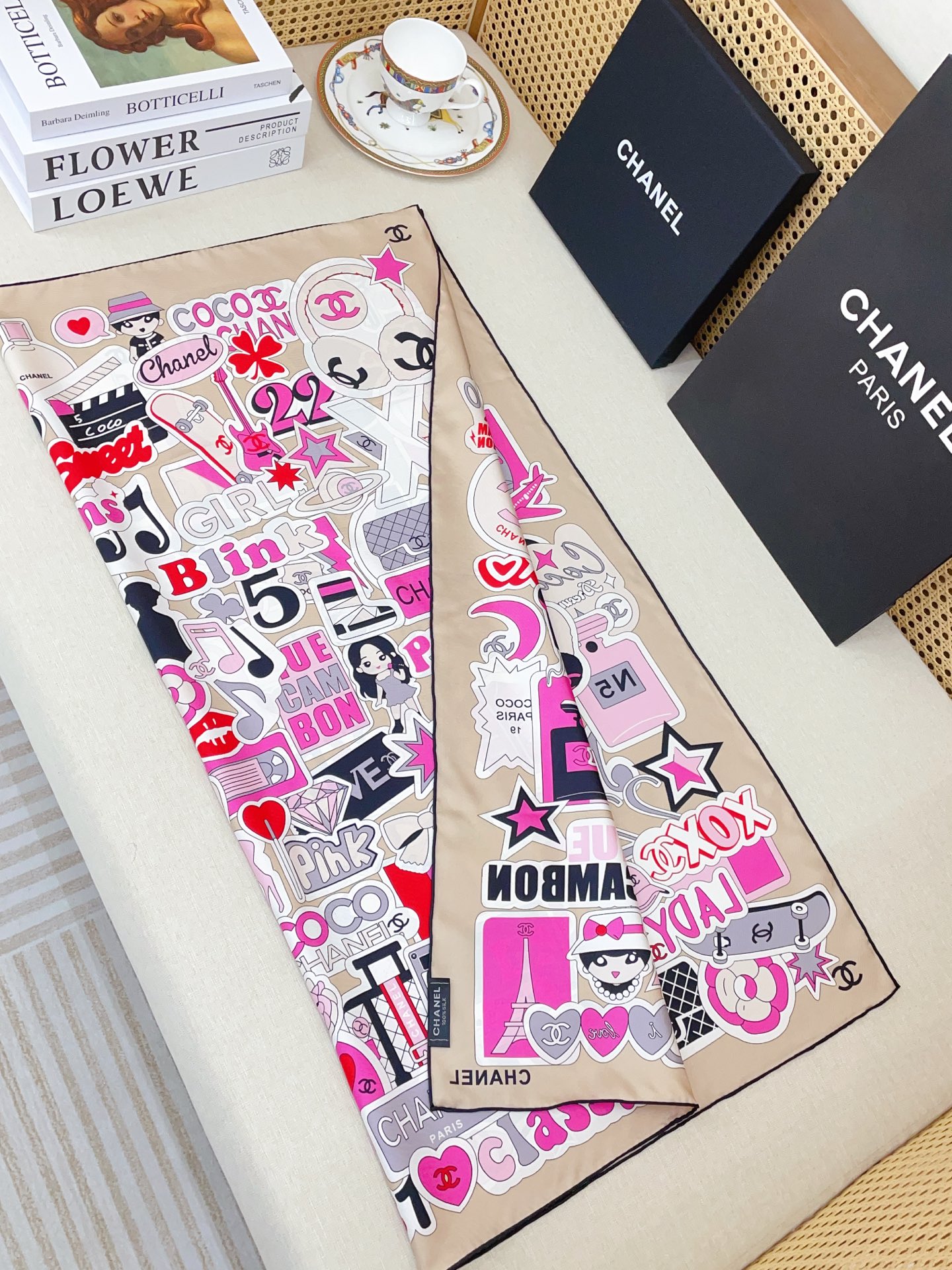 ✨✨【18姆米 双面同色】新款小香‼️美翻了[流泪]最新御用殿堂级极品‼️经典元素图案设计风格❗️美丽至