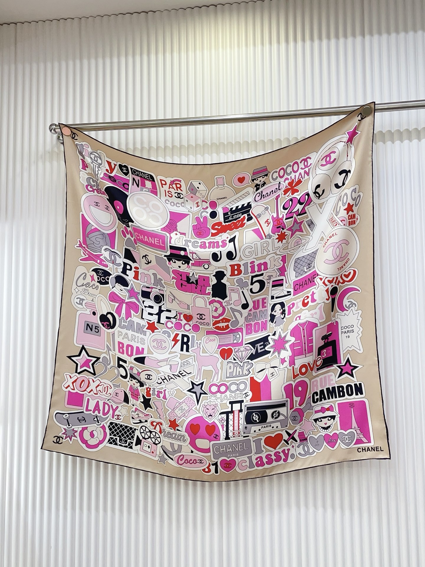 ✨✨【18姆米 双面同色】新款小香‼️美翻了[流泪]最新御用殿堂级极品‼️经典元素图案设计风格❗️美丽至