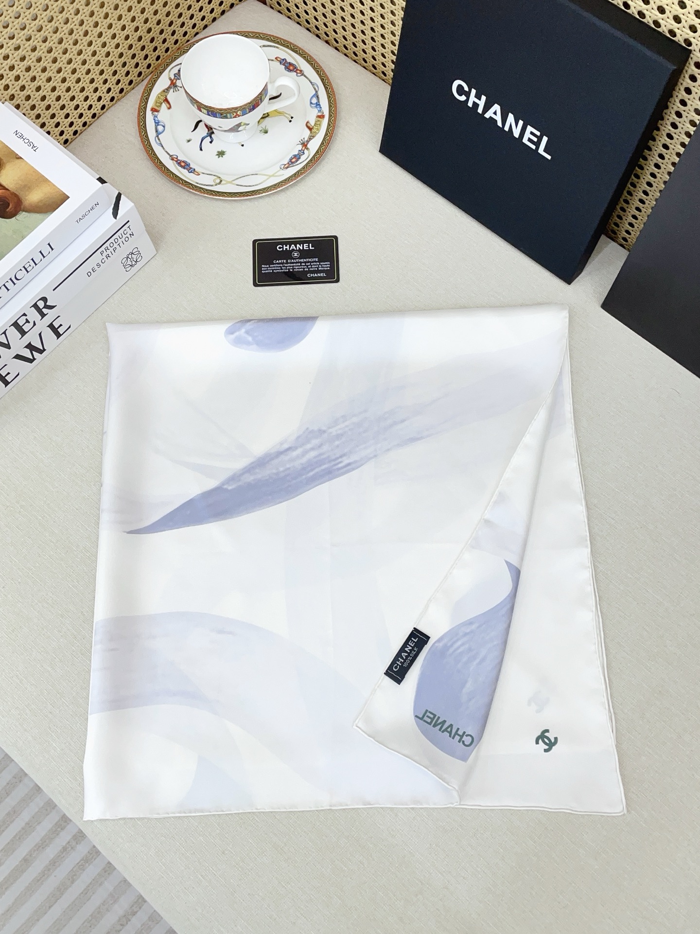 ✨✨【18姆米 双面同色】新款小香‼️美翻了[流泪]最新御用殿堂级极品‼️经典元素图案设计风格❗️美丽至