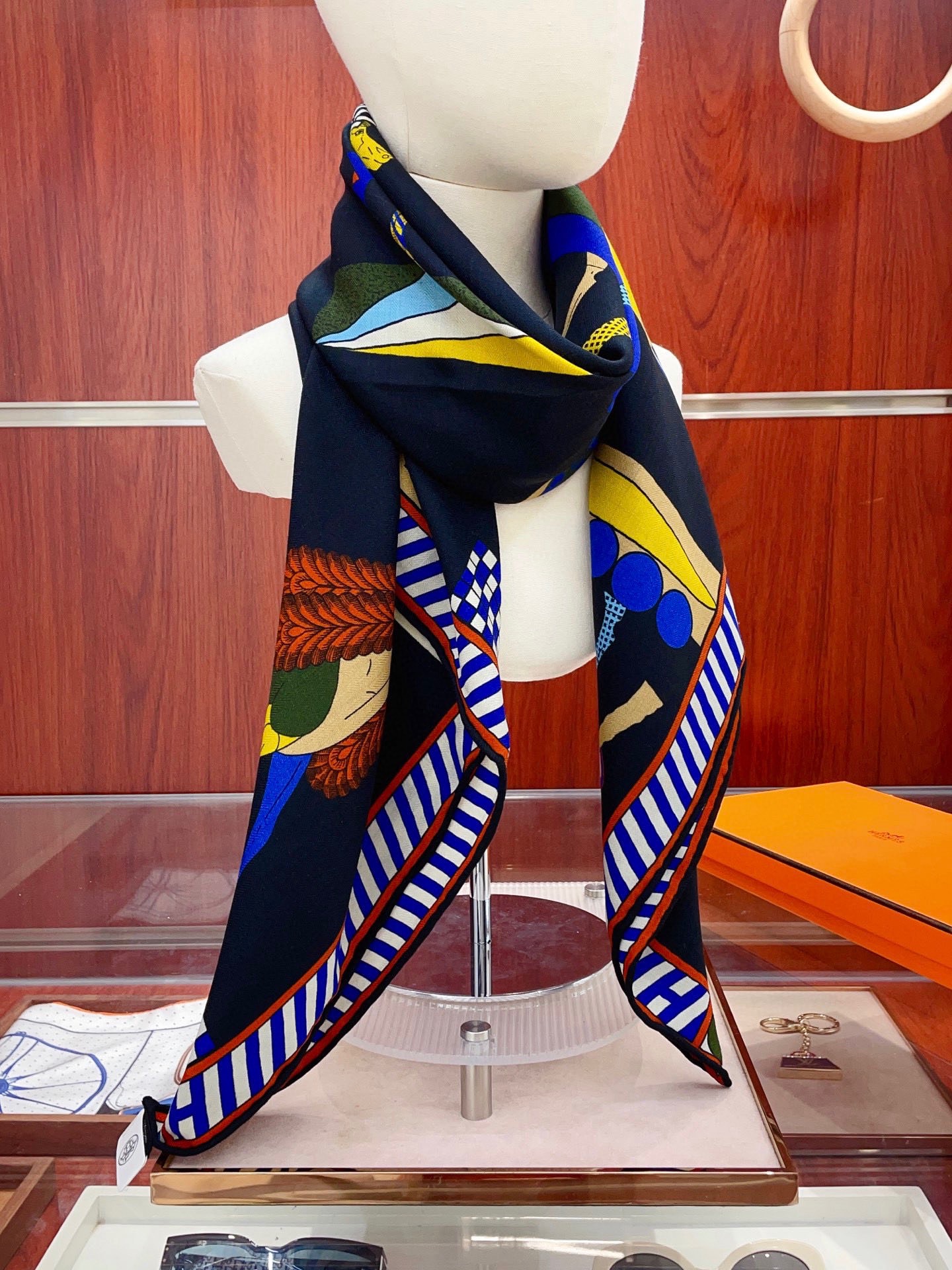 ✨✨4⃣️色品质【双面同色 丝毛款】H家羊绒新款 买了都说好看‼️推荐💕【全速前进 140】羊绒方巾‼️