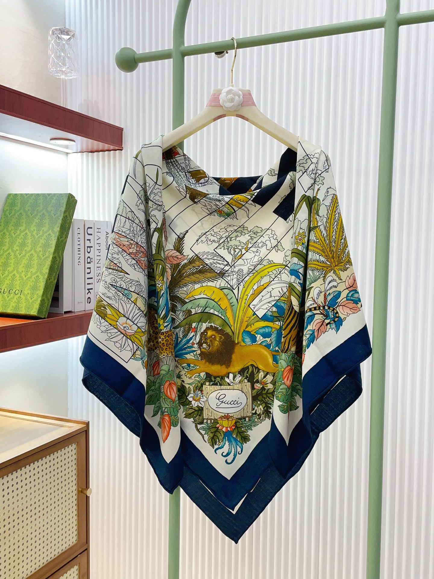 ✨✨【双面同色 丝毛款】大G【丛林豹子🐆140】羊绒方巾‼️抢‼️VIP推荐 ‼️👍下手一定要快【高端 