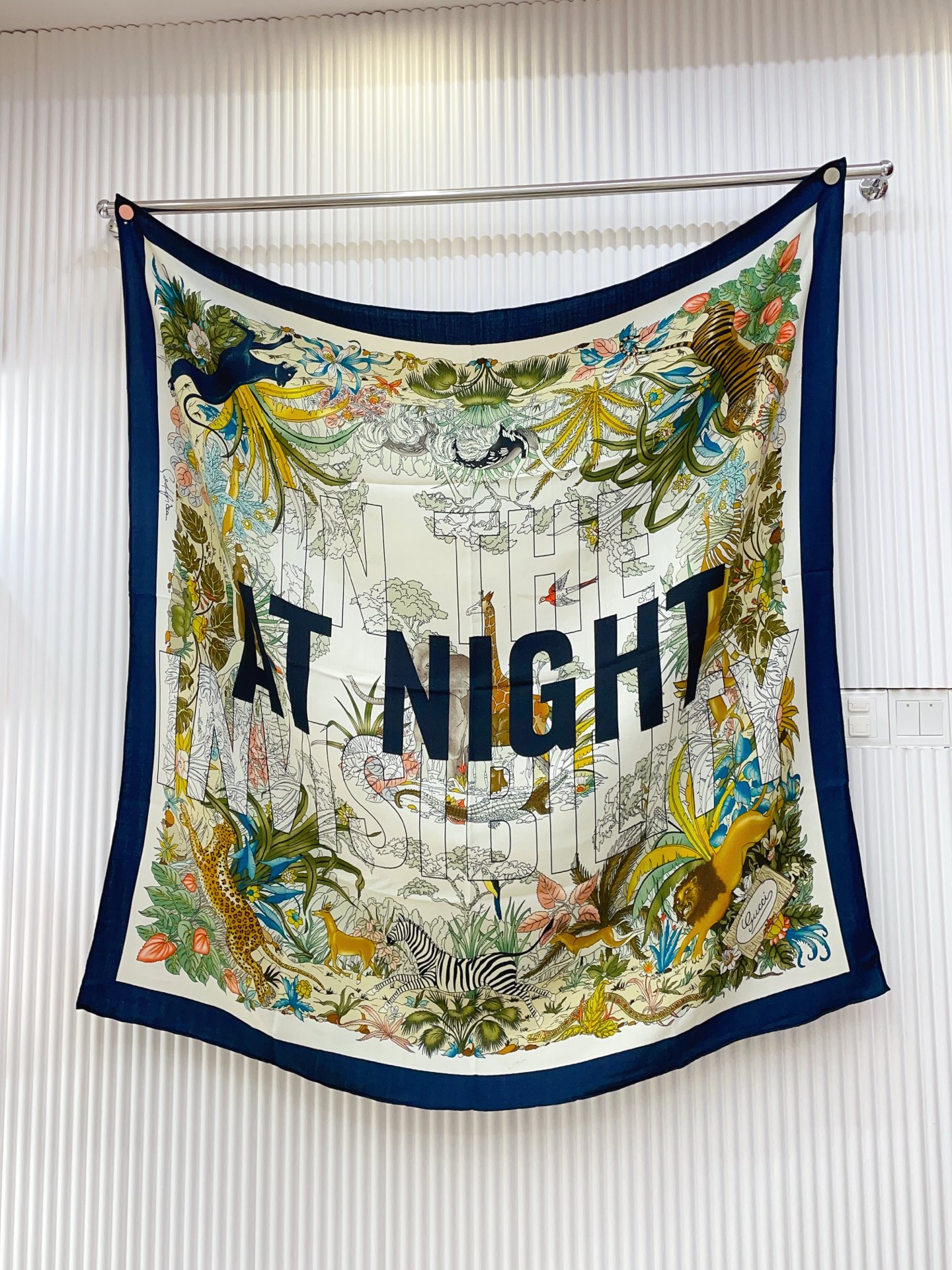 ✨✨【双面同色 丝毛款】大G【丛林豹子🐆140】羊绒方巾‼️抢‼️VIP推荐 ‼️👍下手一定要快【高端 