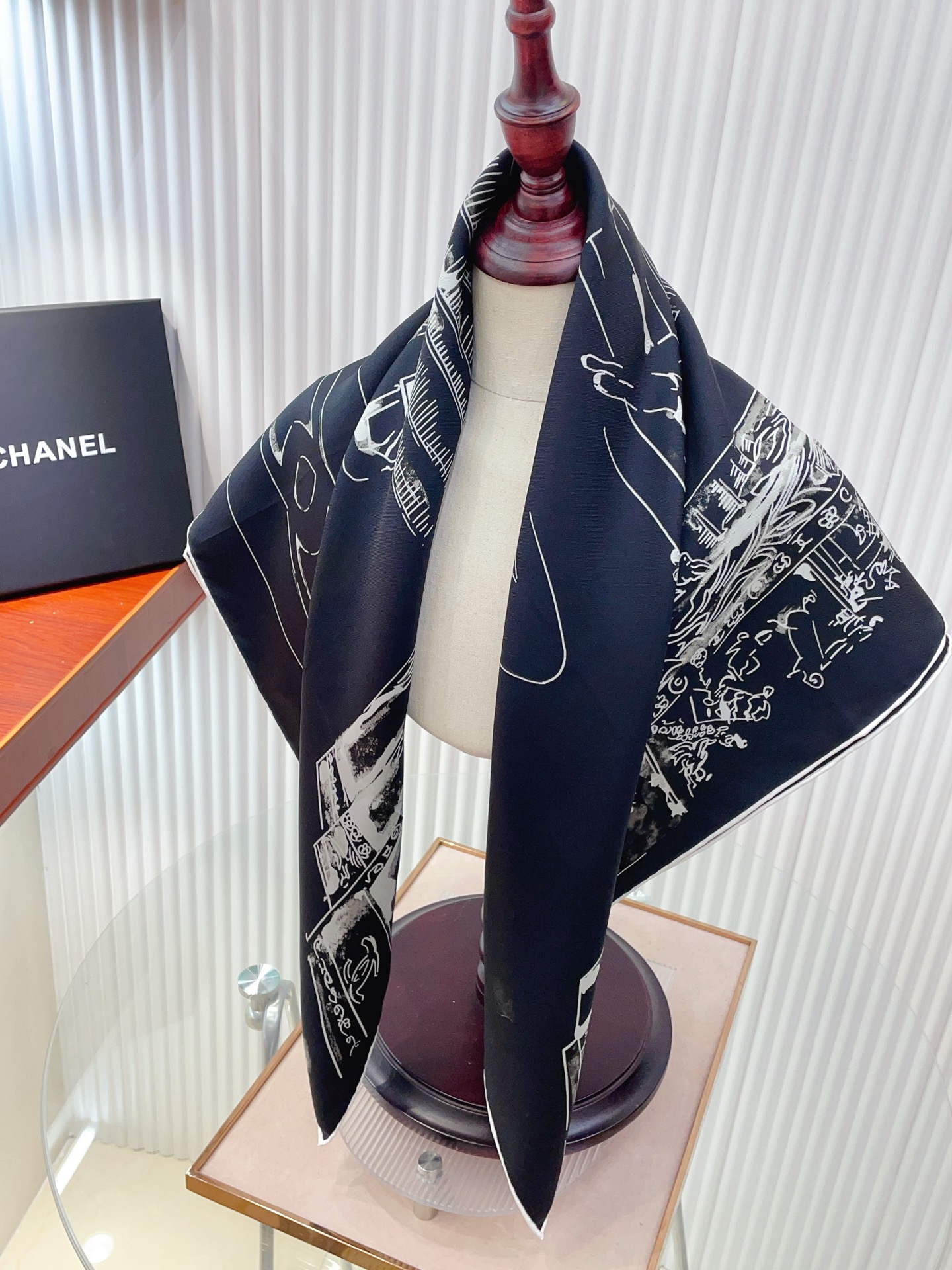 ✨✨【18姆米 双面同色】新款小香‼️美翻了[流泪]最新御用殿堂级极品‼️经典元素图案设计风格❗️美丽至