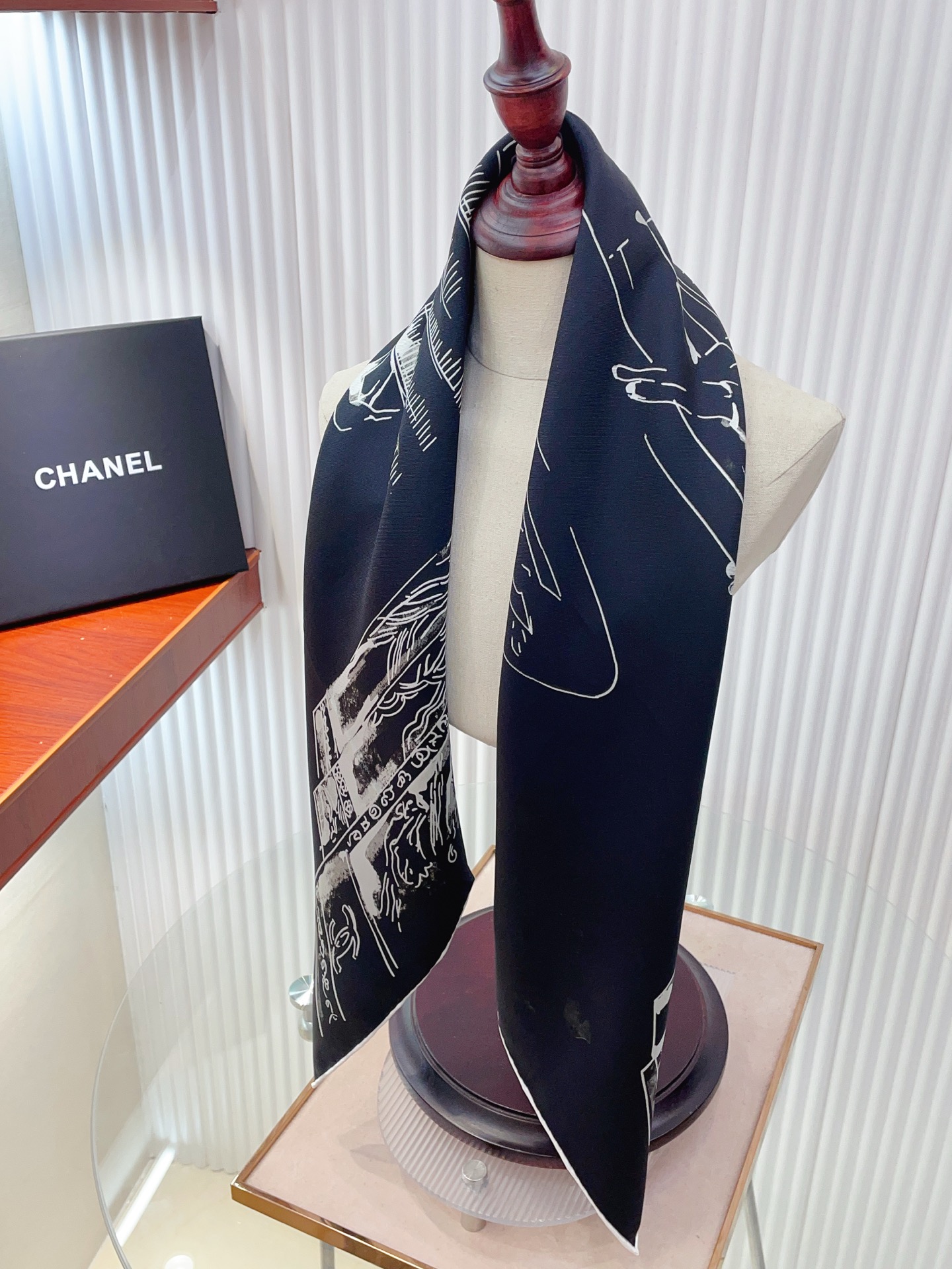 ✨✨【18姆米 双面同色】新款小香‼️美翻了[流泪]最新御用殿堂级极品‼️经典元素图案设计风格❗️美丽至