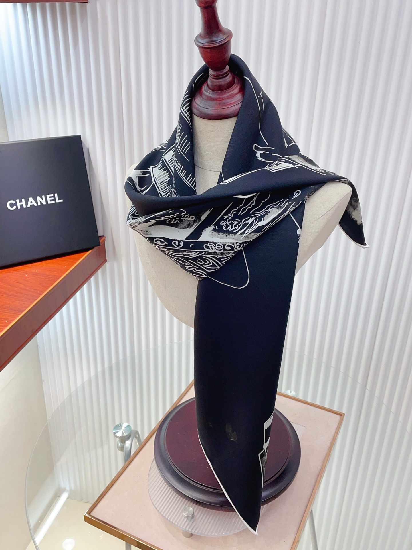 ✨✨【18姆米 双面同色】新款小香‼️美翻了[流泪]最新御用殿堂级极品‼️经典元素图案设计风格❗️美丽至