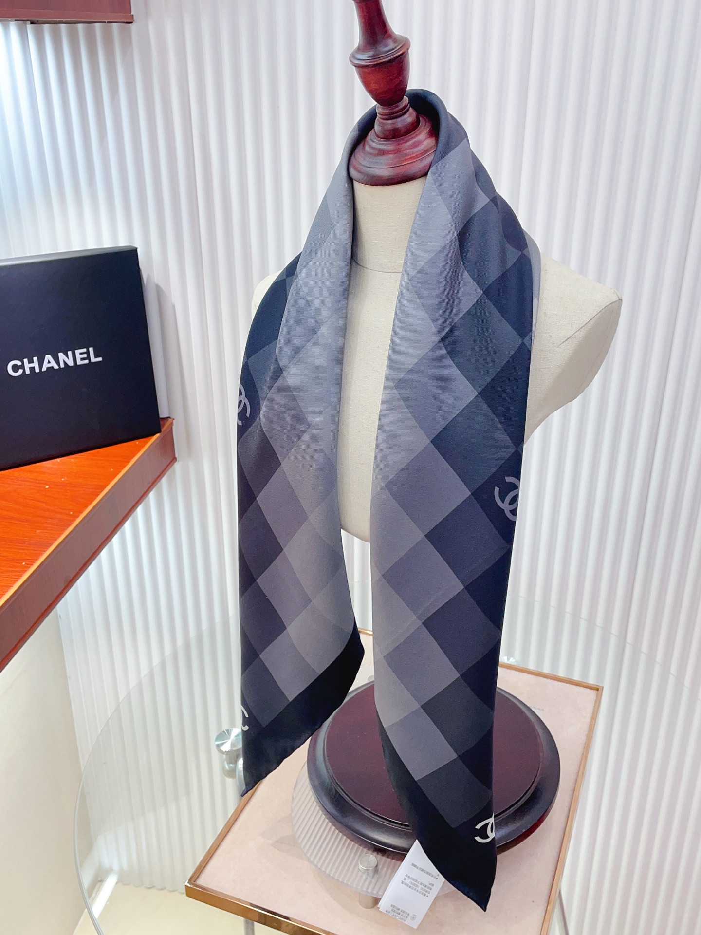 ✨✨【18姆米 双面同色】新款小香‼️美翻了[流泪]最新御用殿堂级极品‼️经典元素图案设计风格❗️美丽至