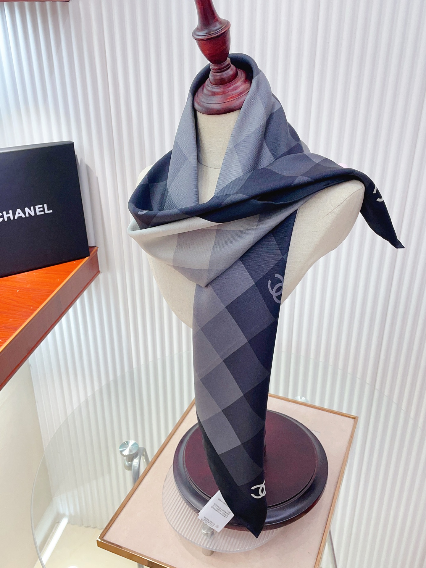 ✨✨【18姆米 双面同色】新款小香‼️美翻了[流泪]最新御用殿堂级极品‼️经典元素图案设计风格❗️美丽至