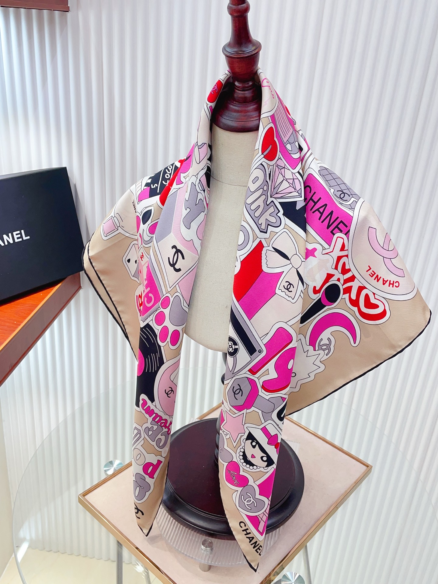 ✨✨【18姆米 双面同色】新款小香‼️美翻了[流泪]最新御用殿堂级极品‼️经典元素图案设计风格❗️美丽至