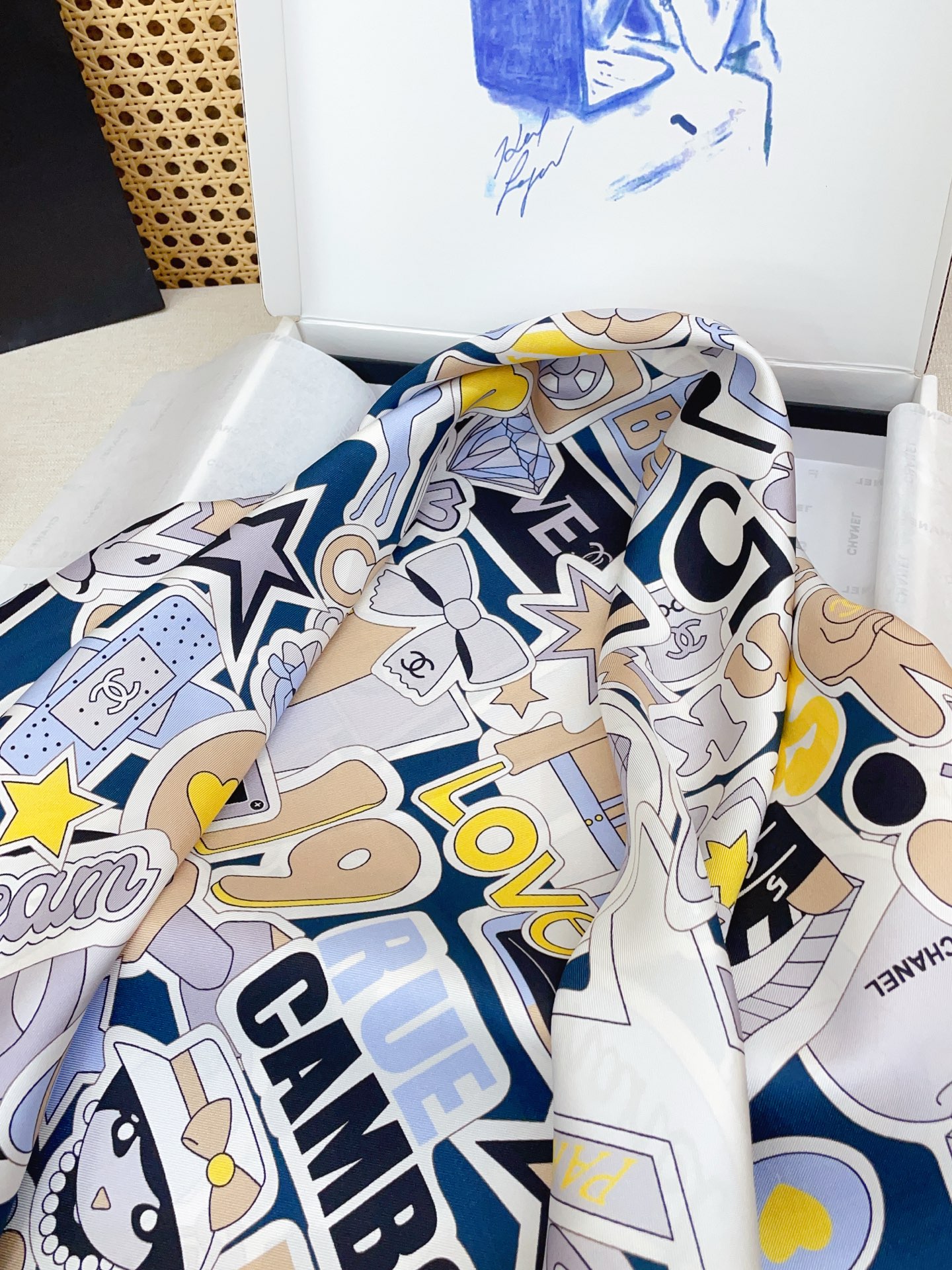 ✨✨【18姆米 双面同色】新款小香‼️美翻了[流泪]最新御用殿堂级极品‼️经典元素图案设计风格❗️美丽至