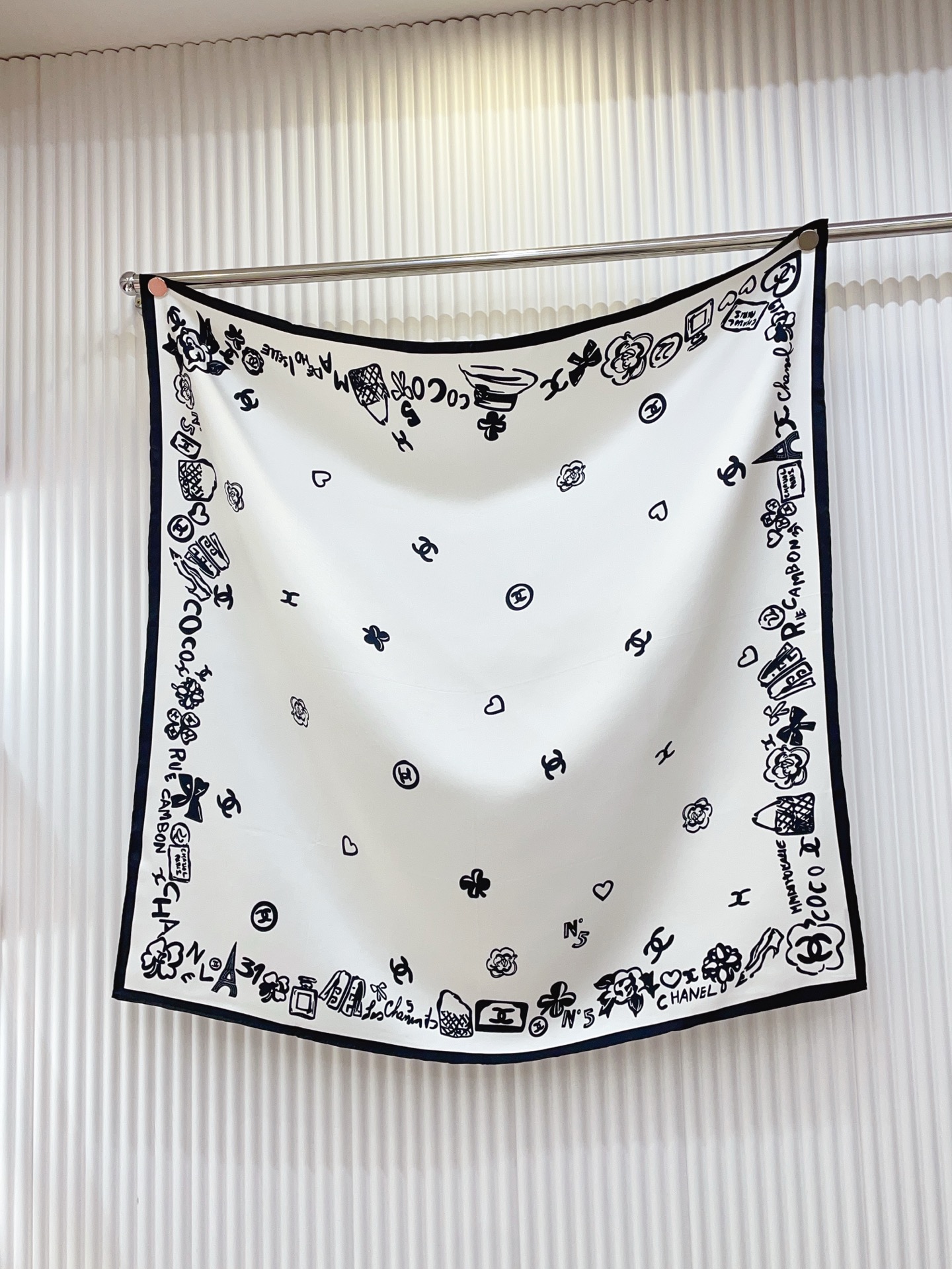 ✨✨【18姆米 双面同色】新款小香【产品组合】‼️美翻了[流泪]御用殿堂级极品‼️经典元素图案设计风格❗