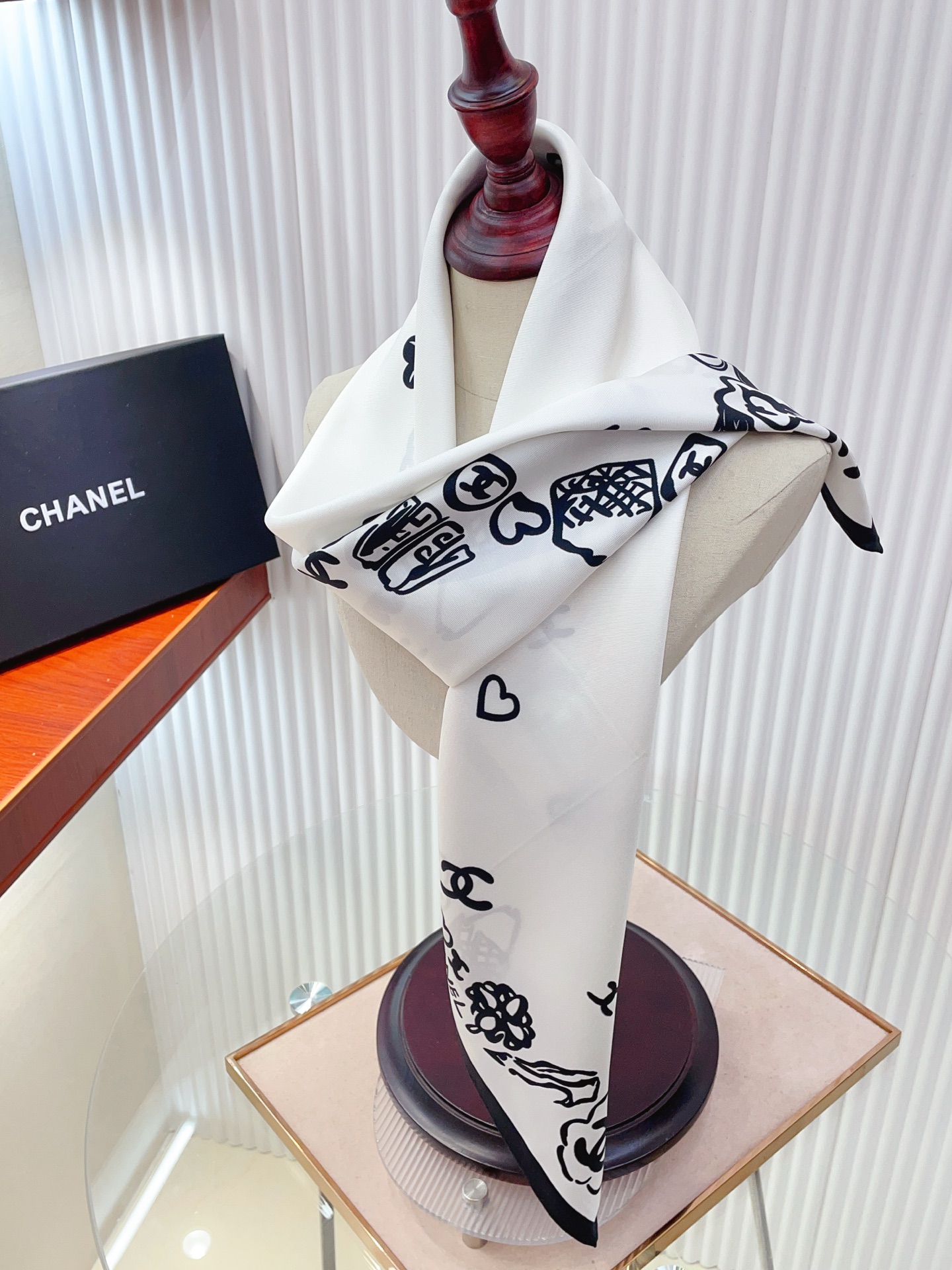 ✨✨【18姆米 双面同色】新款小香【产品组合】‼️美翻了[流泪]御用殿堂级极品‼️经典元素图案设计风格❗