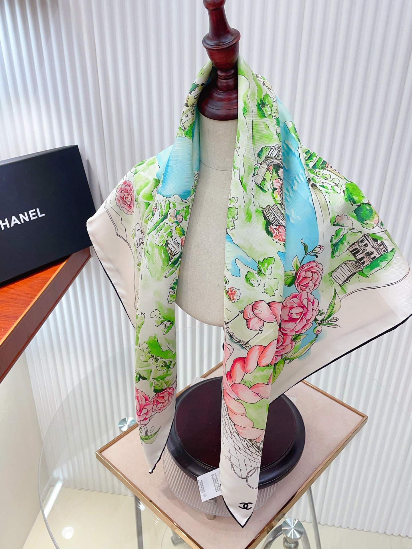 ✨✨【18姆米 双面同色】新款小香‼️美翻了[流泪]最新御用殿堂级极品‼️经典元素图案设计风格❗️美丽至