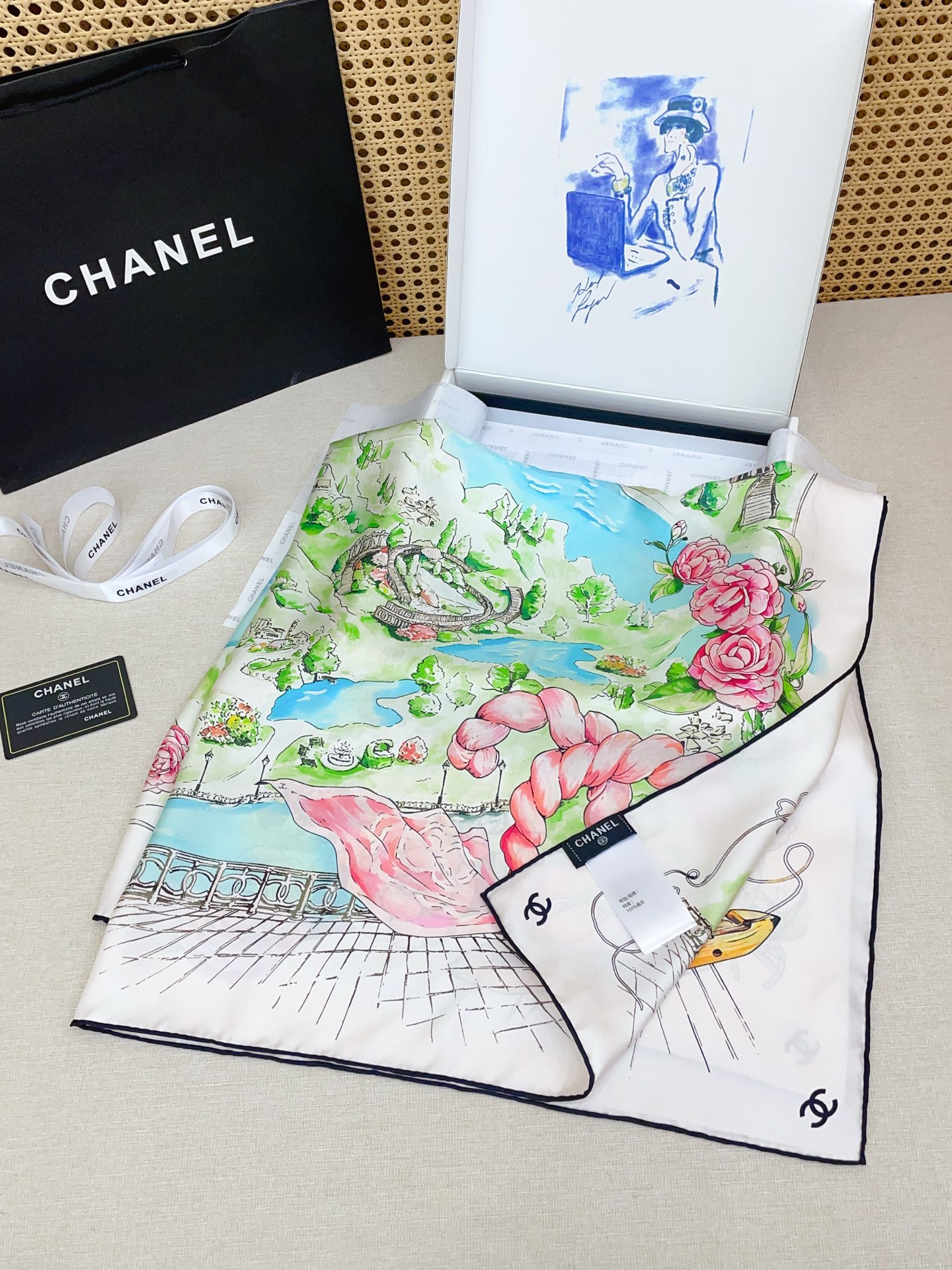 ✨✨【18姆米 双面同色】新款小香‼️美翻了[流泪]最新御用殿堂级极品‼️经典元素图案设计风格❗️美丽至