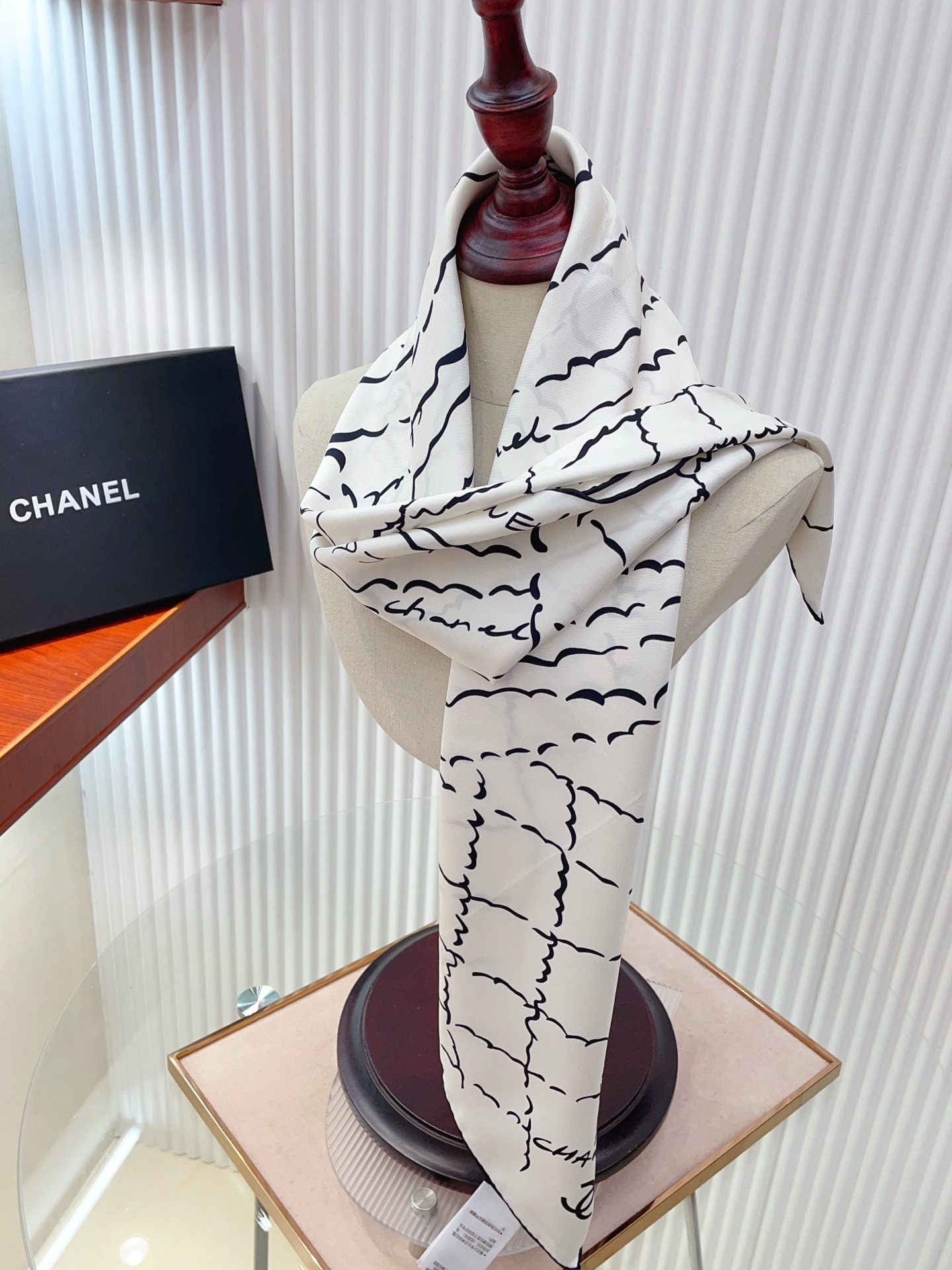 ✨✨【18姆米 双面同色】新款小香‼️美翻了[流泪]最新御用殿堂级极品‼️经典元素图案设计风格❗️美丽至