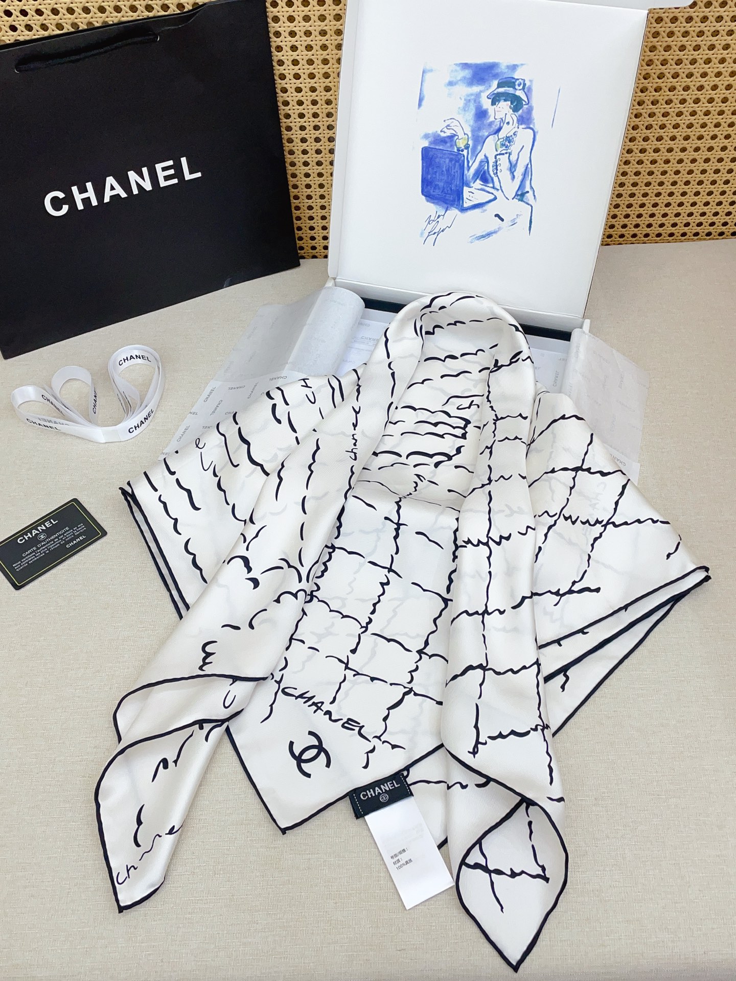 ✨✨【18姆米 双面同色】新款小香‼️美翻了[流泪]最新御用殿堂级极品‼️经典元素图案设计风格❗️美丽至