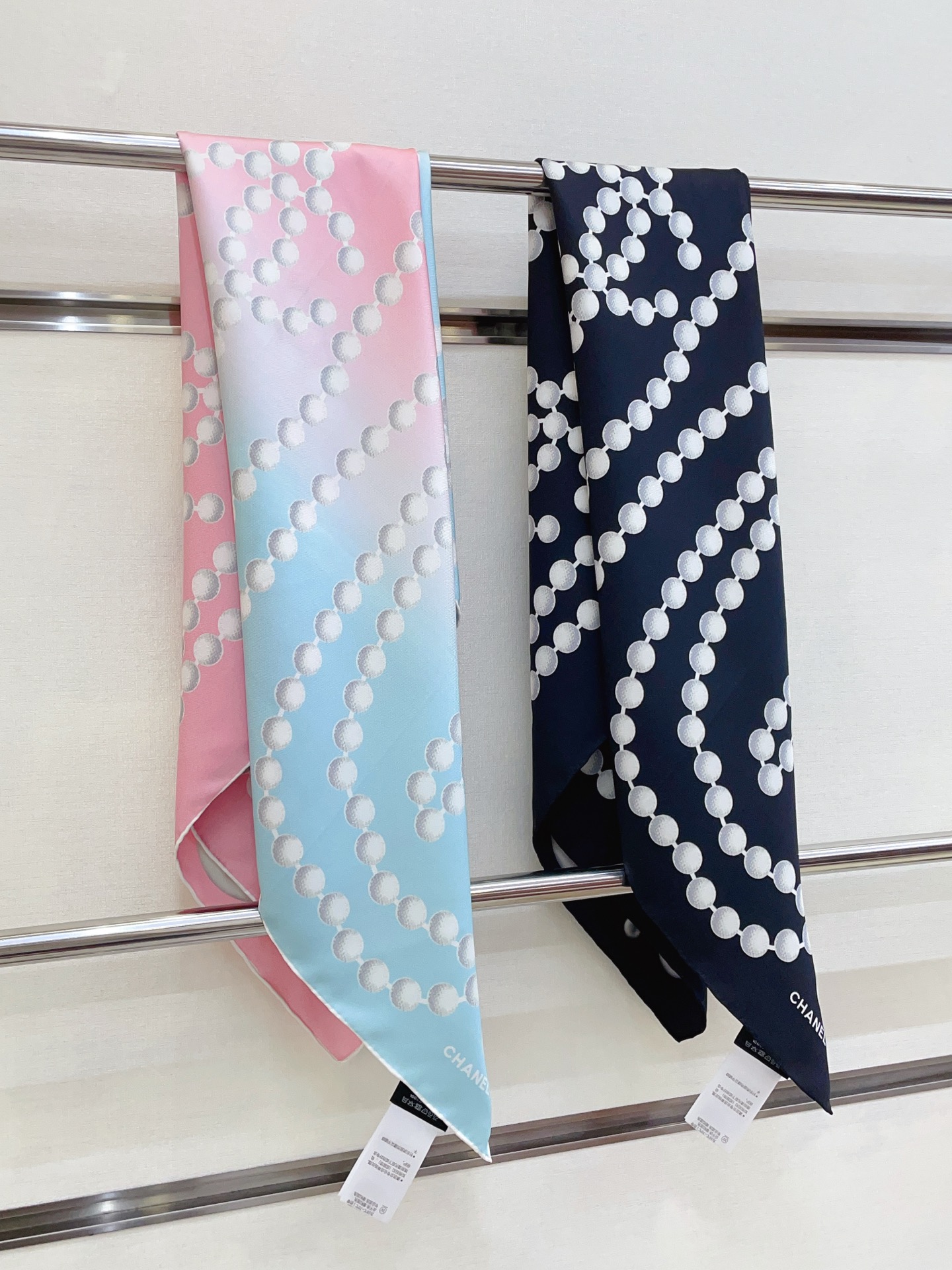 ✨✨【18姆米 双面同色】新款小香‼️美翻了[流泪]最新御用殿堂级极品‼️经典元素图案设计风格❗️美丽至