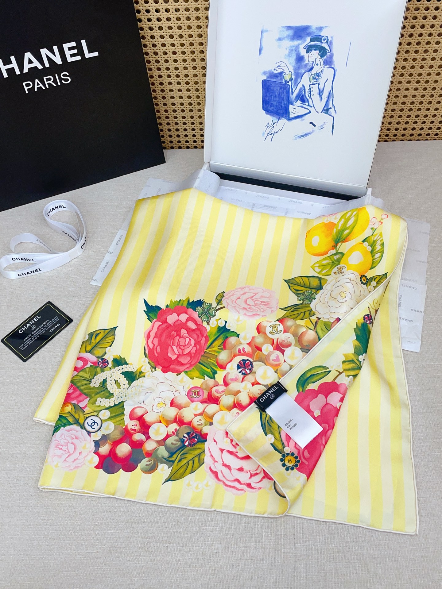 ✨✨【18姆米 双面同色】新款小香‼️美翻了[流泪]最新御用殿堂级极品‼️经典元素图案设计风格❗️美丽至