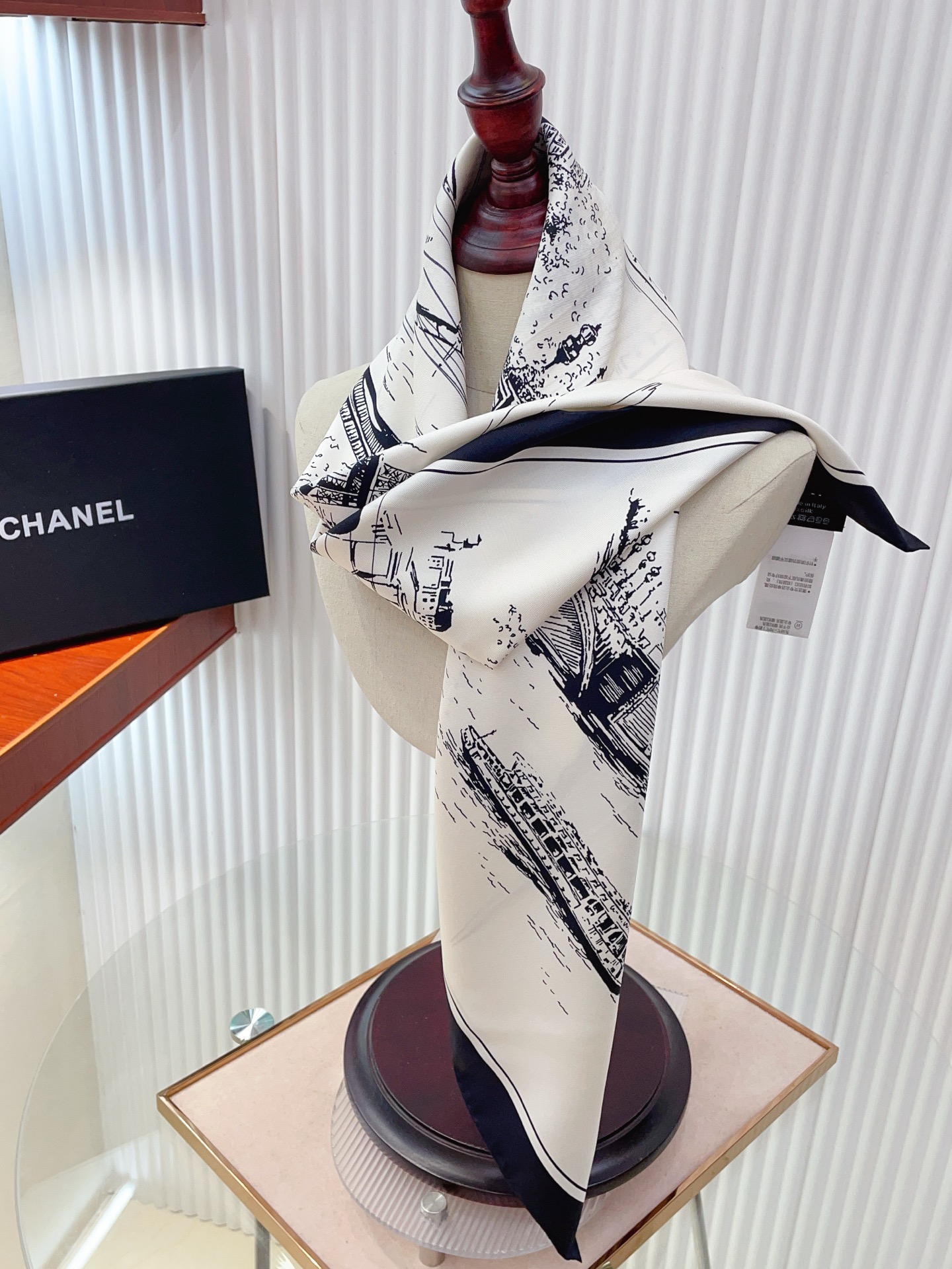 ✨✨【18姆米 双面同色】新款小香‼️美翻了[流泪]最新御用殿堂级极品‼️经典元素图案设计风格❗️美丽至