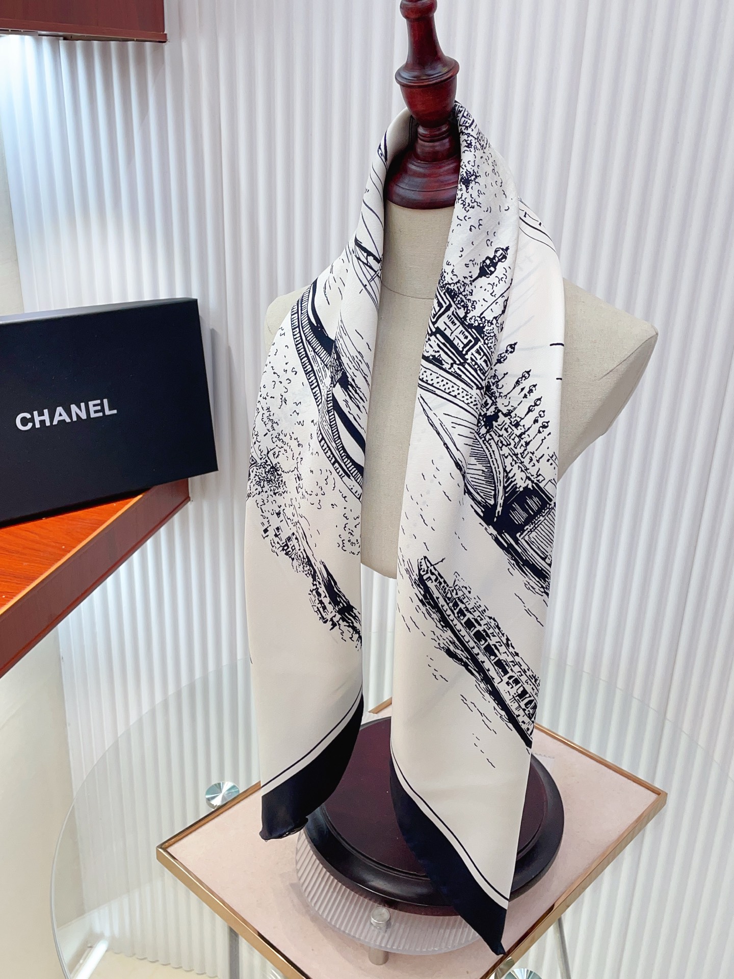 ✨✨【18姆米 双面同色】新款小香‼️美翻了[流泪]最新御用殿堂级极品‼️经典元素图案设计风格❗️美丽至