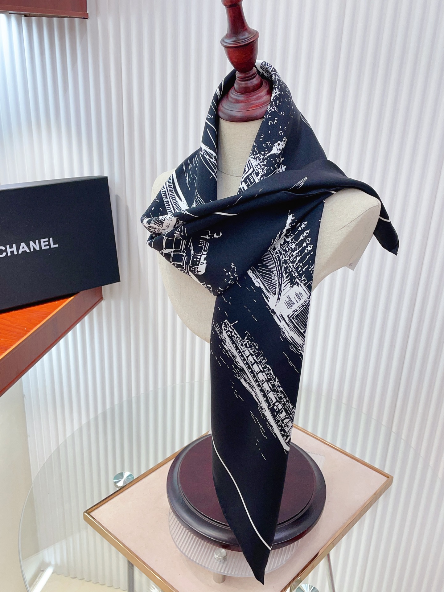 ✨✨【18姆米 双面同色】新款小香‼️美翻了[流泪]最新御用殿堂级极品‼️经典元素图案设计风格❗️美丽至