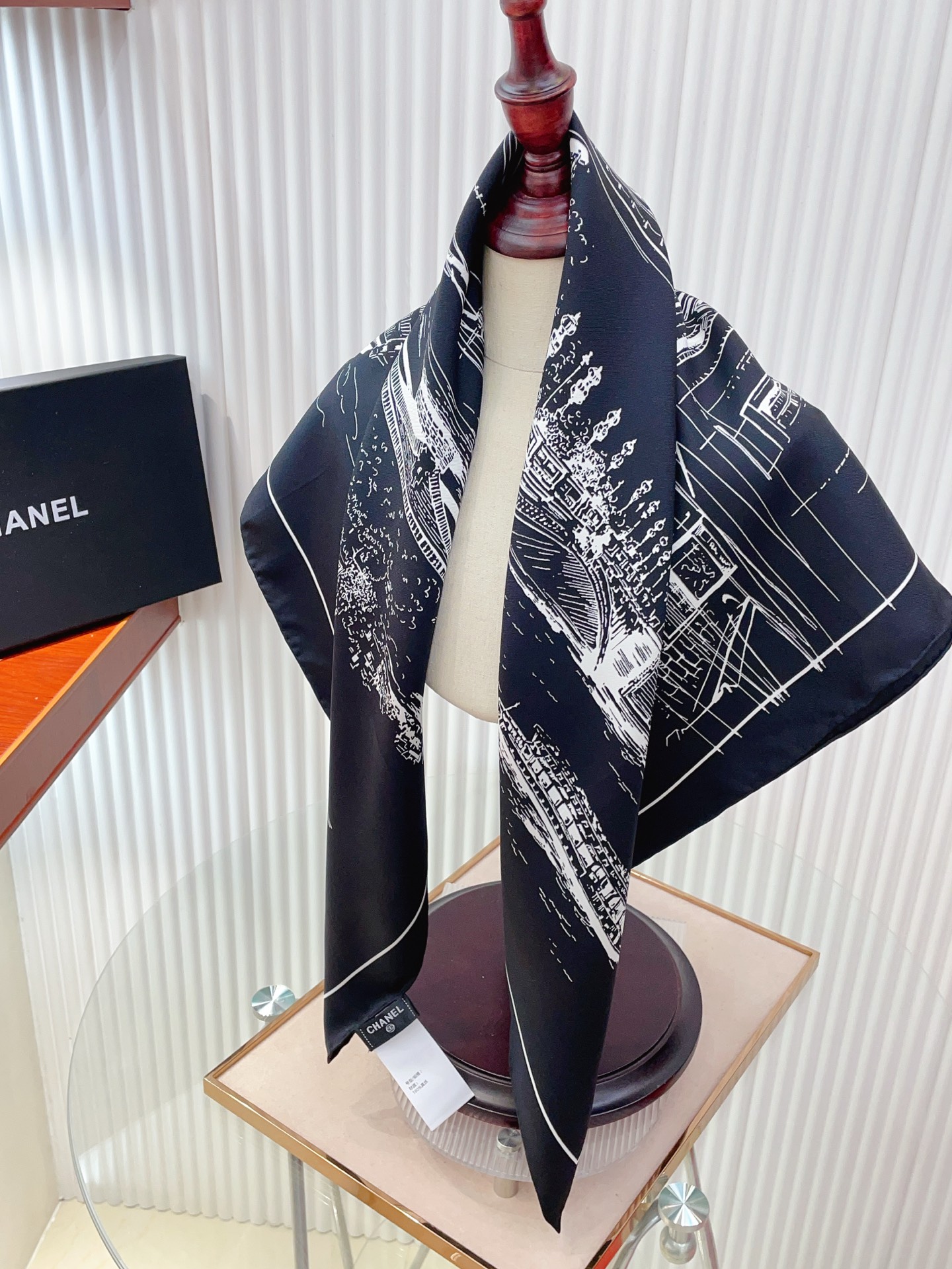 ✨✨【18姆米 双面同色】新款小香‼️美翻了[流泪]最新御用殿堂级极品‼️经典元素图案设计风格❗️美丽至