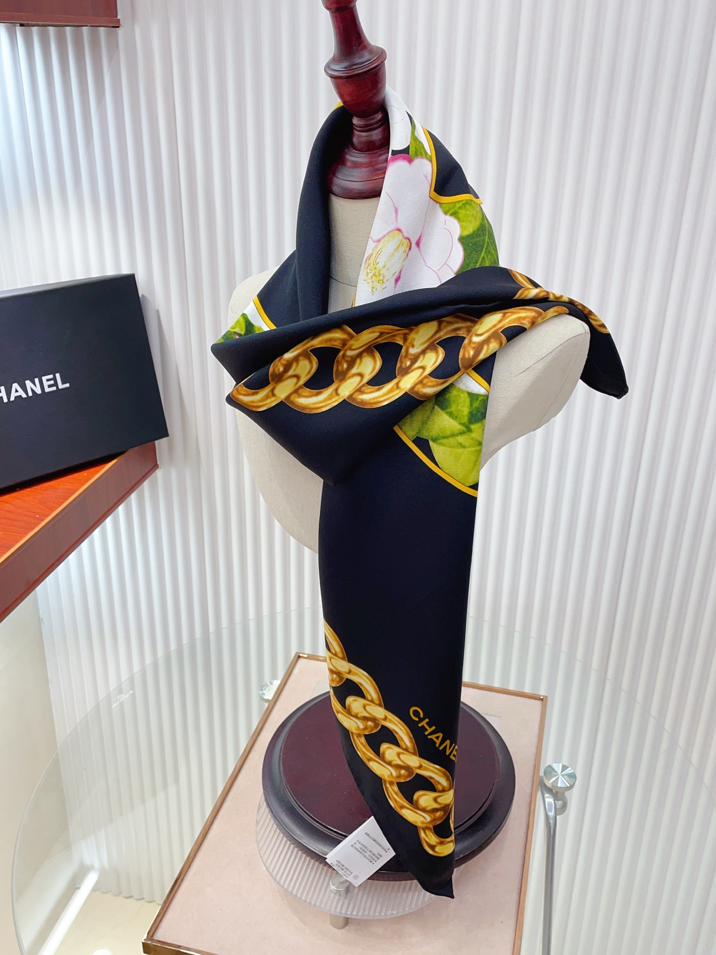 ✨✨【18姆米 双面同色】新款小香‼️美翻了[流泪]最新御用殿堂级极品‼️经典元素图案设计风格❗️美丽至