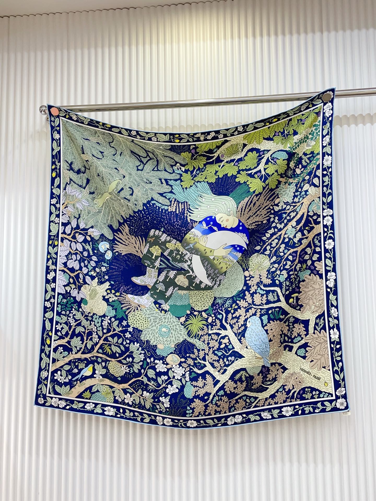 ✨✨【18姆米 双面同色】H**S真丝新款🆕👏👏买了都说好看‼️推荐💕【于月神之怀 90】真丝方巾，顶级