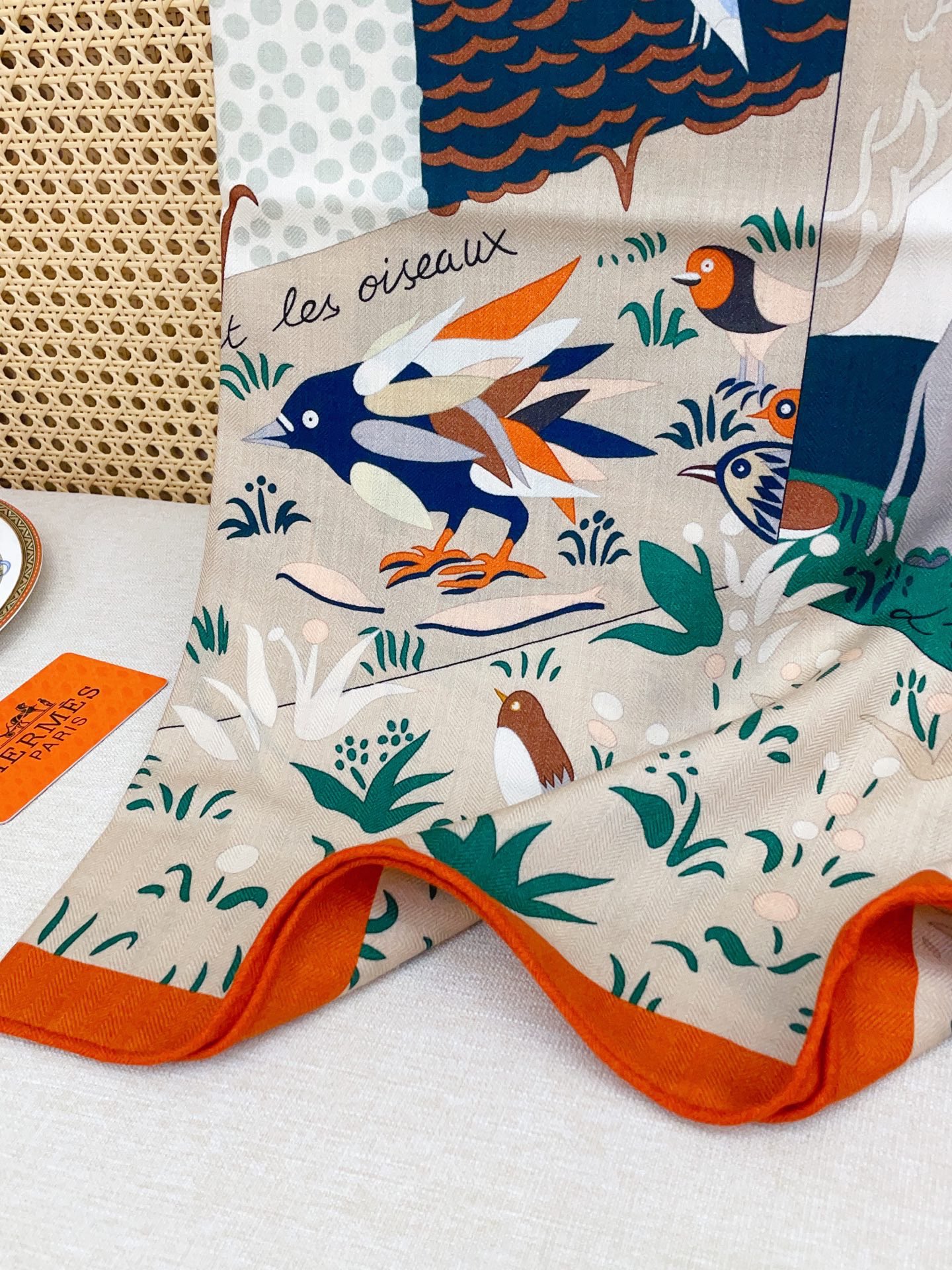 ✨✨【双面同色 丝毛款】H家羊绒新款 买了都说好看‼️推荐💕【伊索寓言绘本】羊绒方巾‼️H家ZG爆款🎁💟