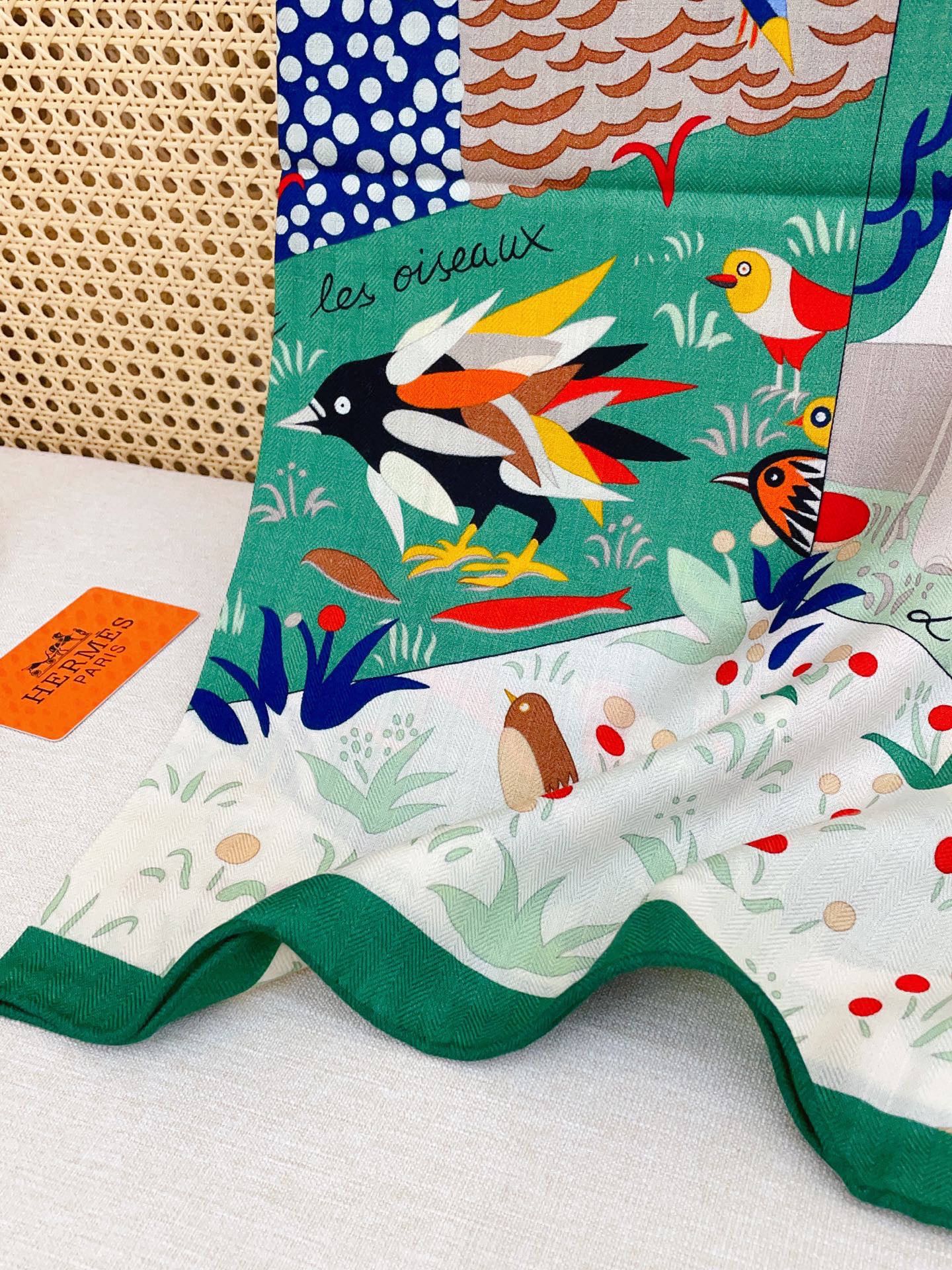 ✨✨【双面同色 丝毛款】H家羊绒新款 买了都说好看‼️推荐💕【伊索寓言绘本】羊绒方巾‼️H家ZG爆款🎁💟