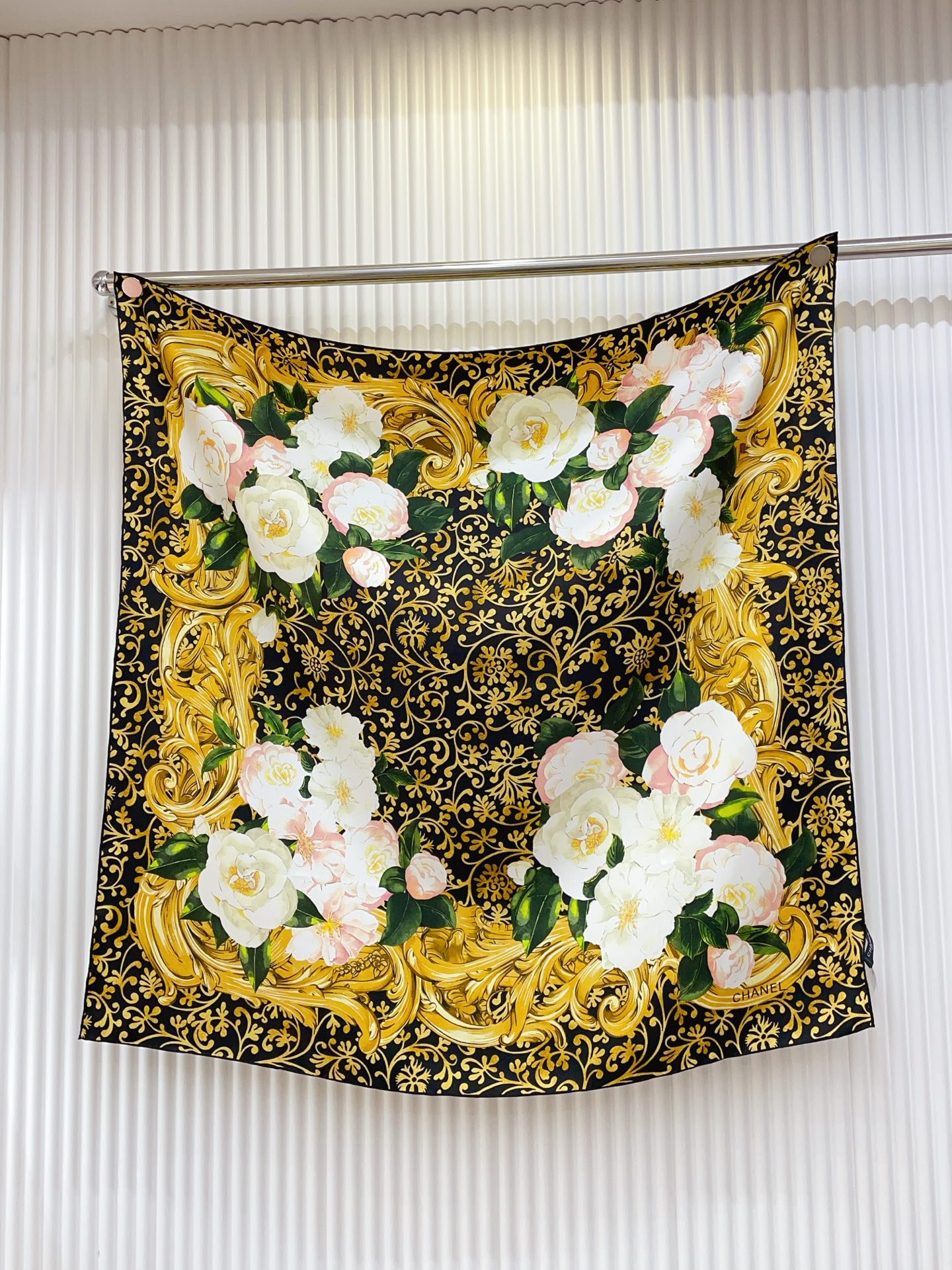 ✨✨【18姆米 双面同色】新款小香‼️美翻了[流泪]最新御用殿堂级极品‼️经典元素图案设计风格❗️美丽至