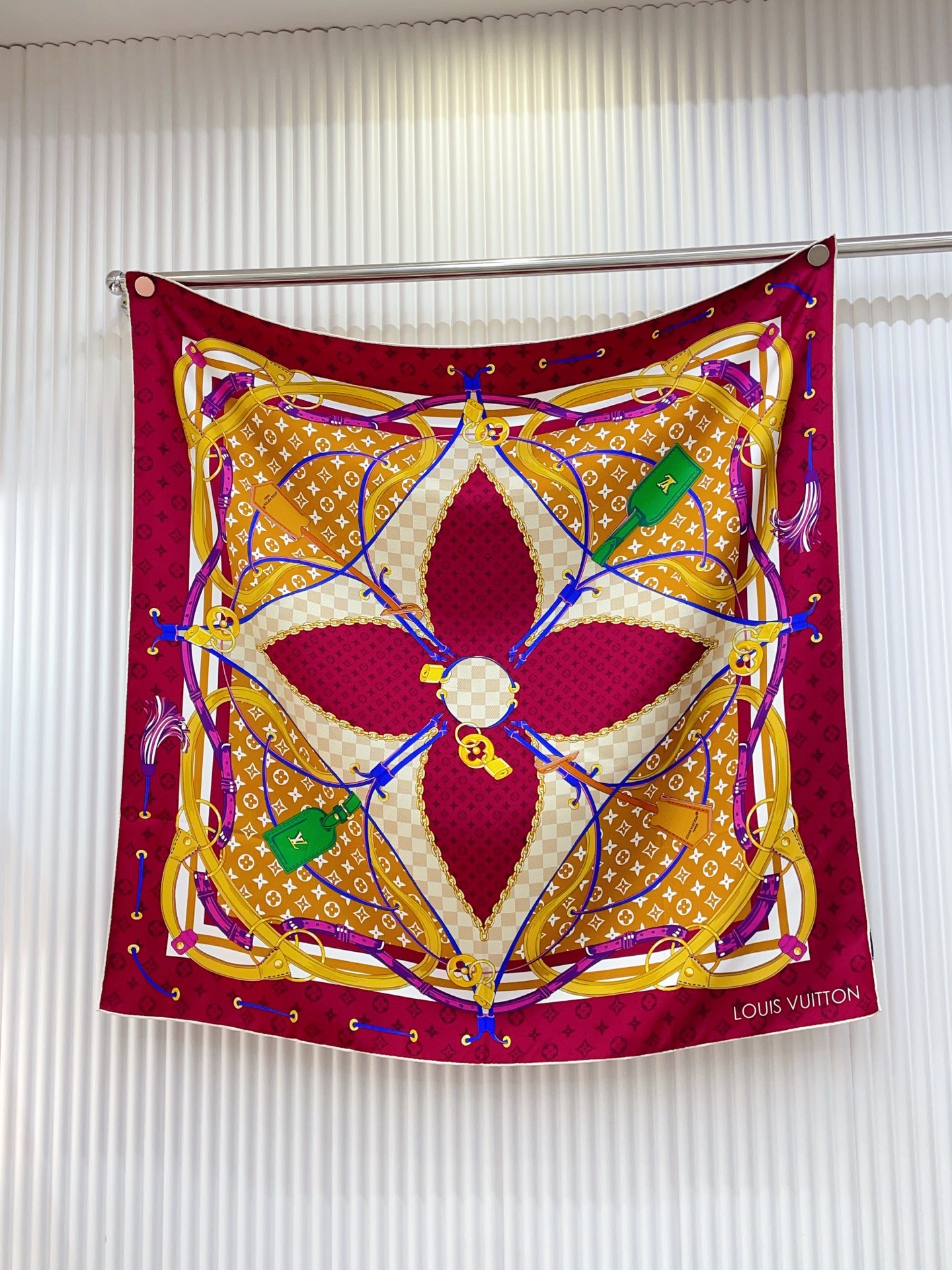 ✨✨【18姆米 双面同色】上身效果疯狂的喜欢❗️专柜也是刚刚上架的，L*最最新款~非常有看头，L的这类元