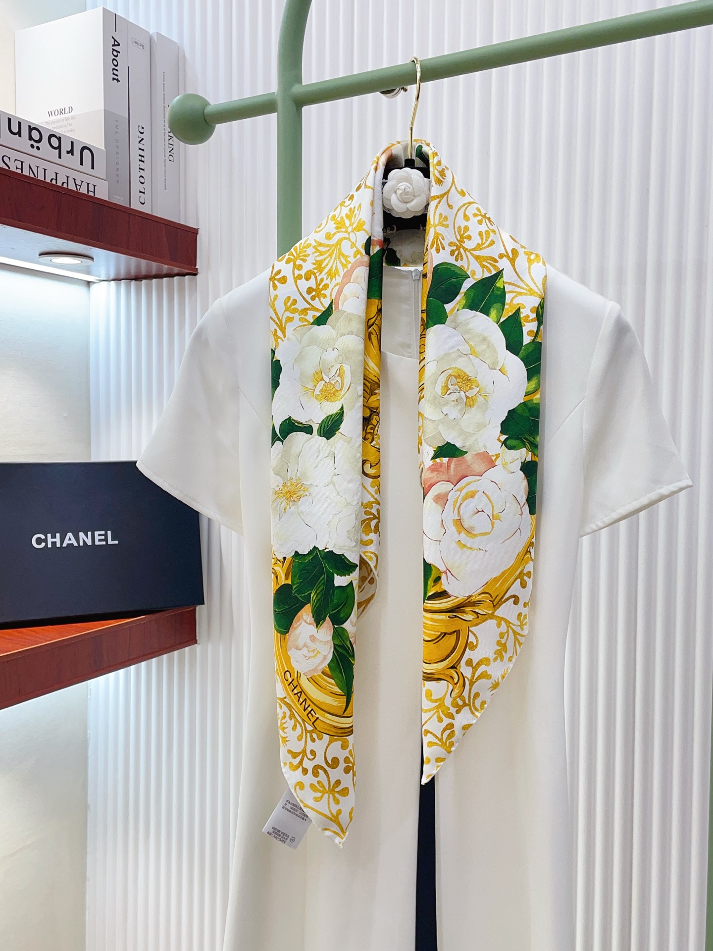 ✨✨【18姆米 双面同色】新款小香‼️美翻了[流泪]最新御用殿堂级极品‼️经典元素图案设计风格❗️美丽至