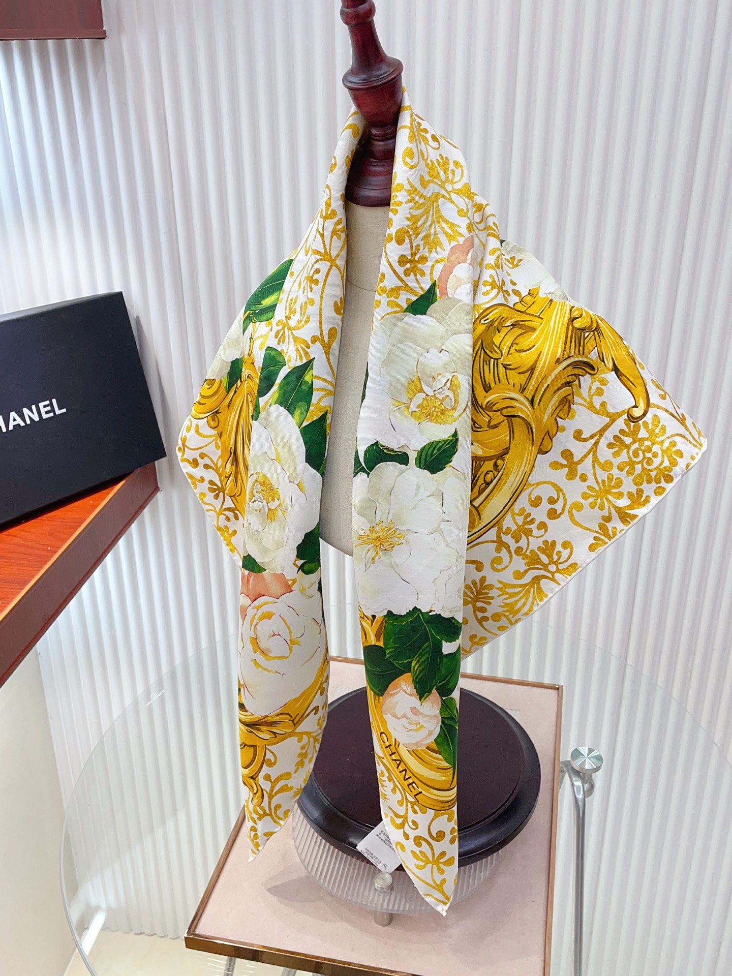 ✨✨【18姆米 双面同色】新款小香‼️美翻了[流泪]最新御用殿堂级极品‼️经典元素图案设计风格❗️美丽至