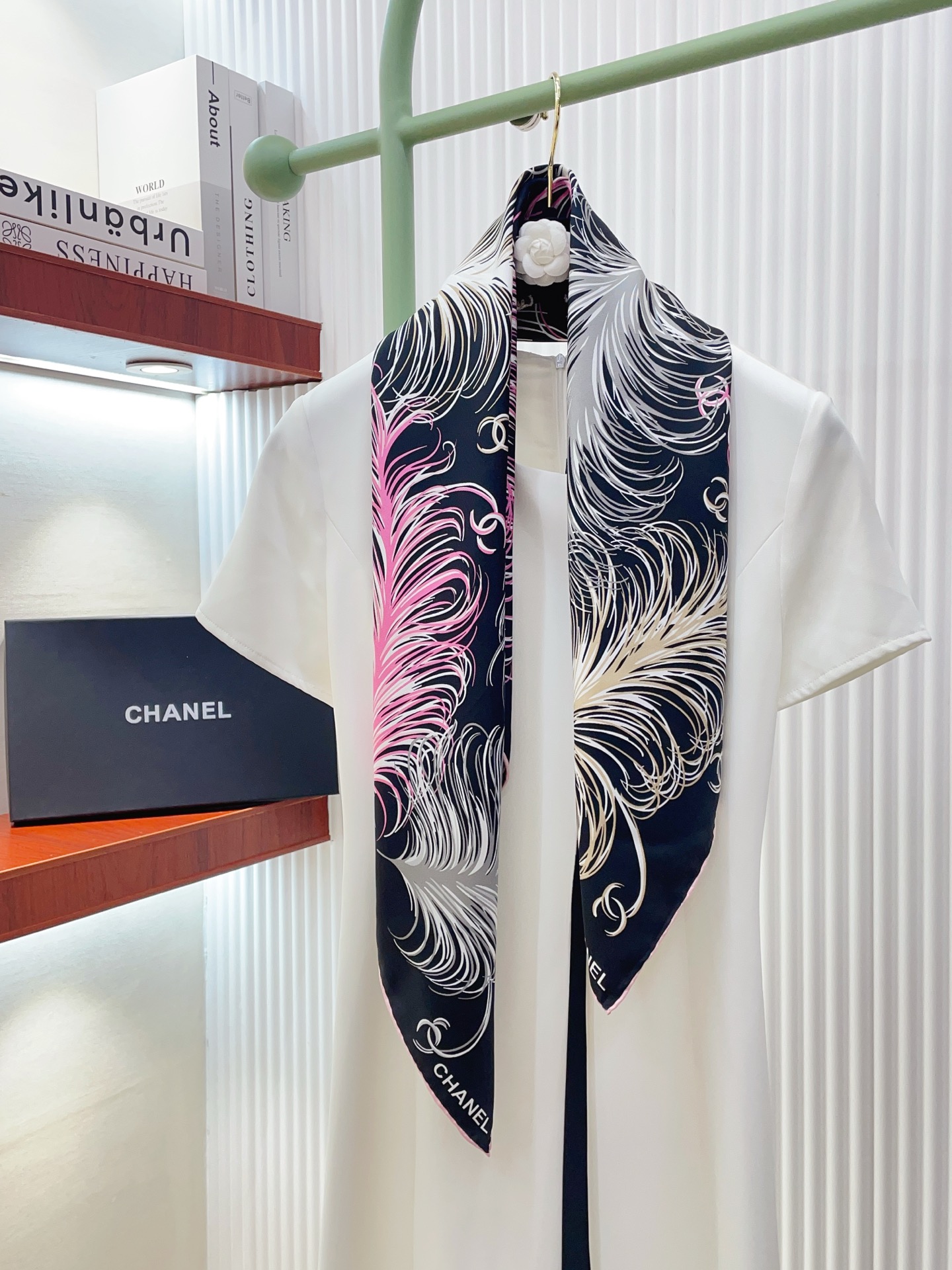 ✨✨【18姆米 双面同色】新款小香‼️美翻了[流泪]最新御用殿堂级极品‼️经典元素图案设计风格❗️美丽至